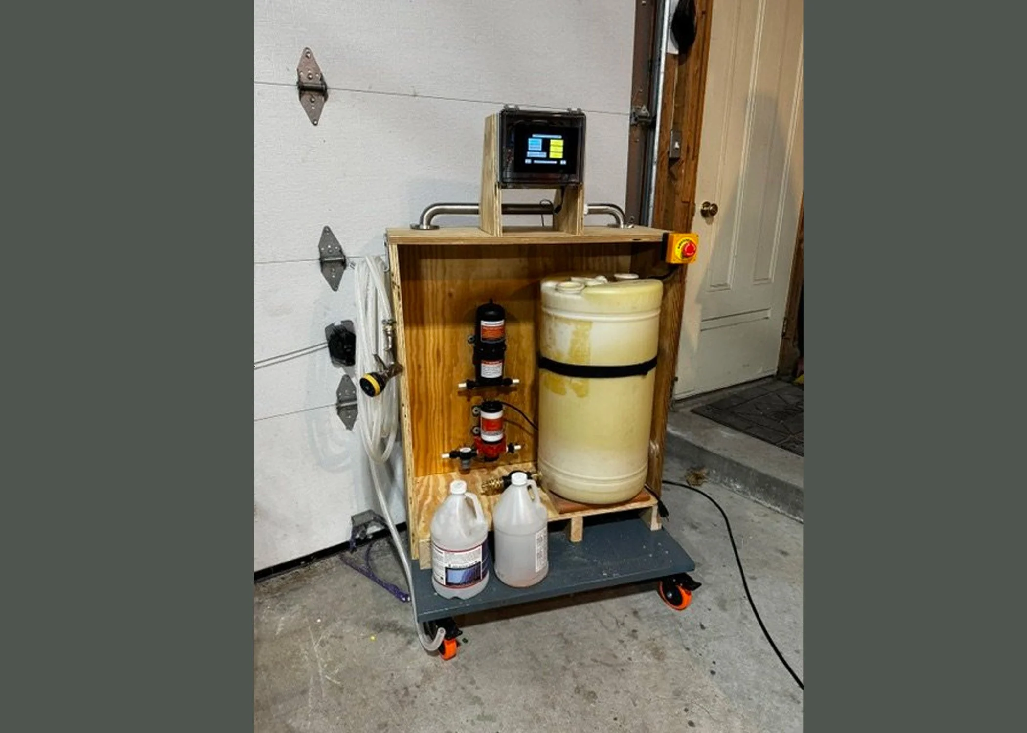 Bench-010: Automated Dog Wash System – operational prototype installed on rolling service platform