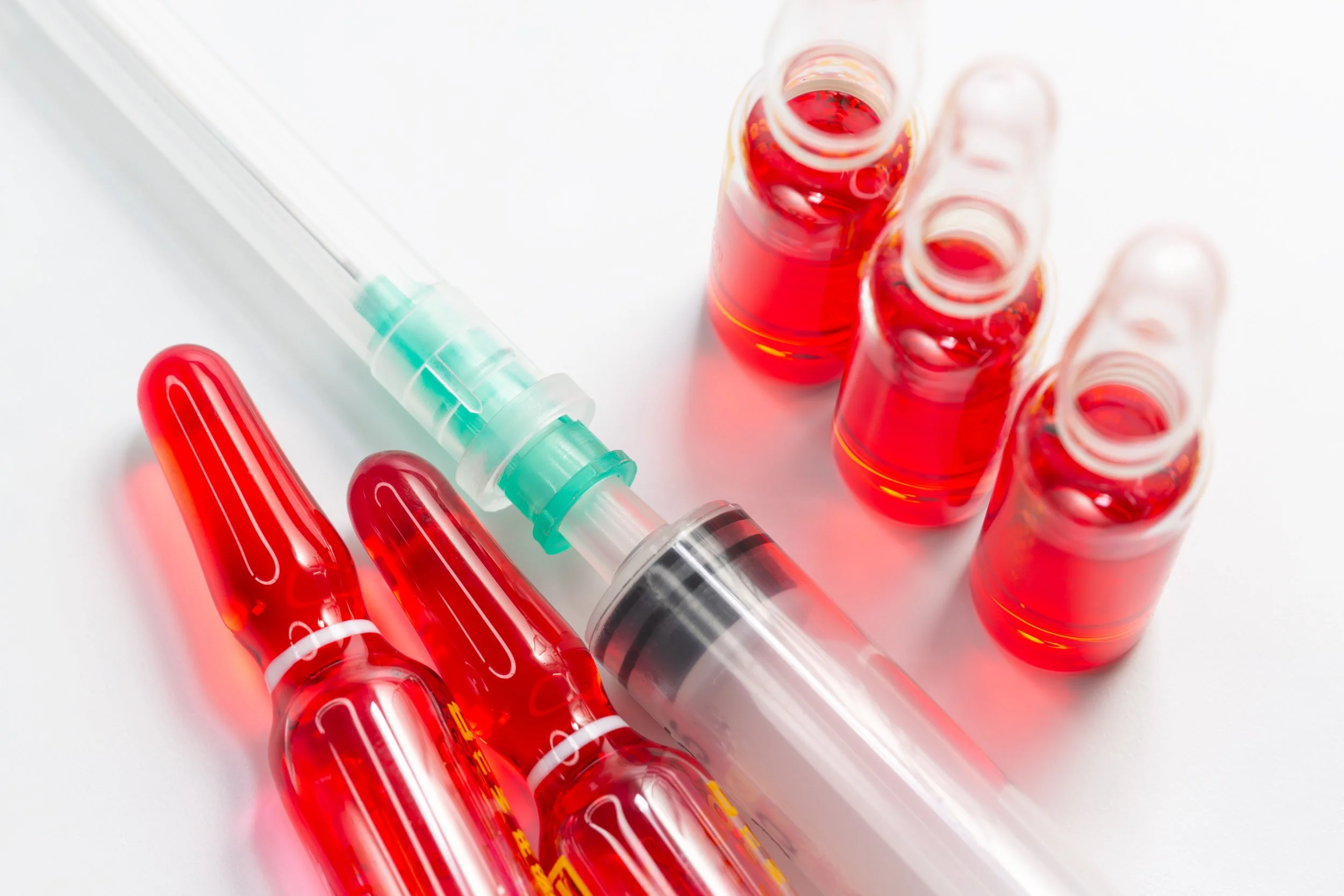 Vitamin B12 injection