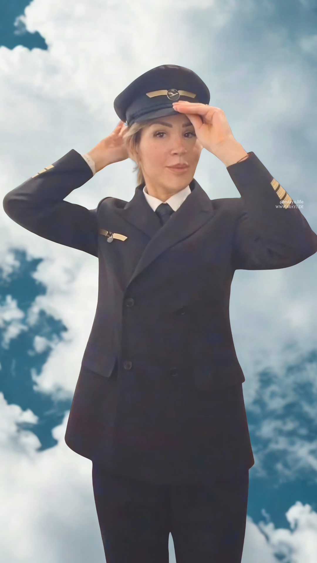 Mia in pilot uniform