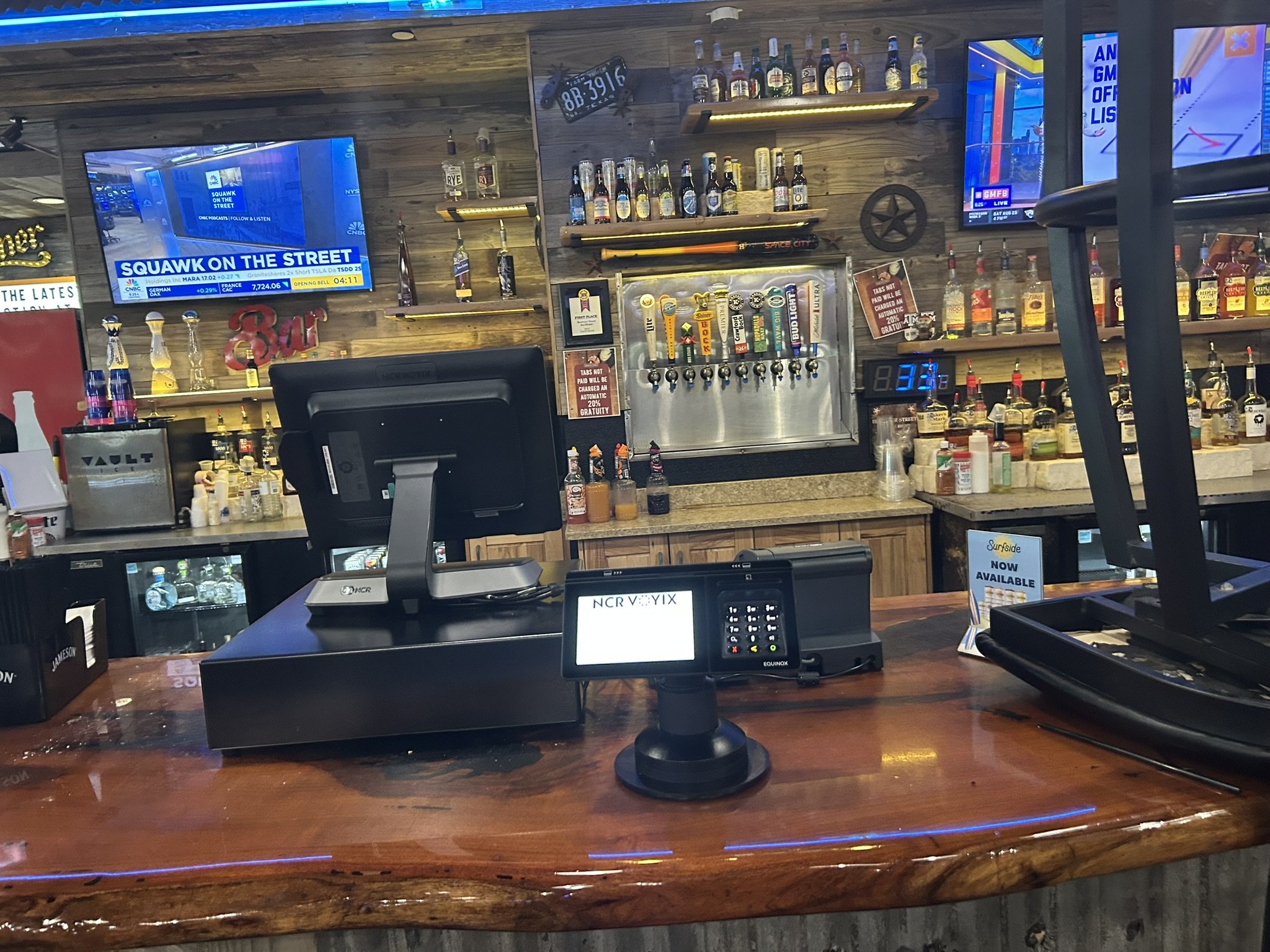 Restaurants and hospitality technology support