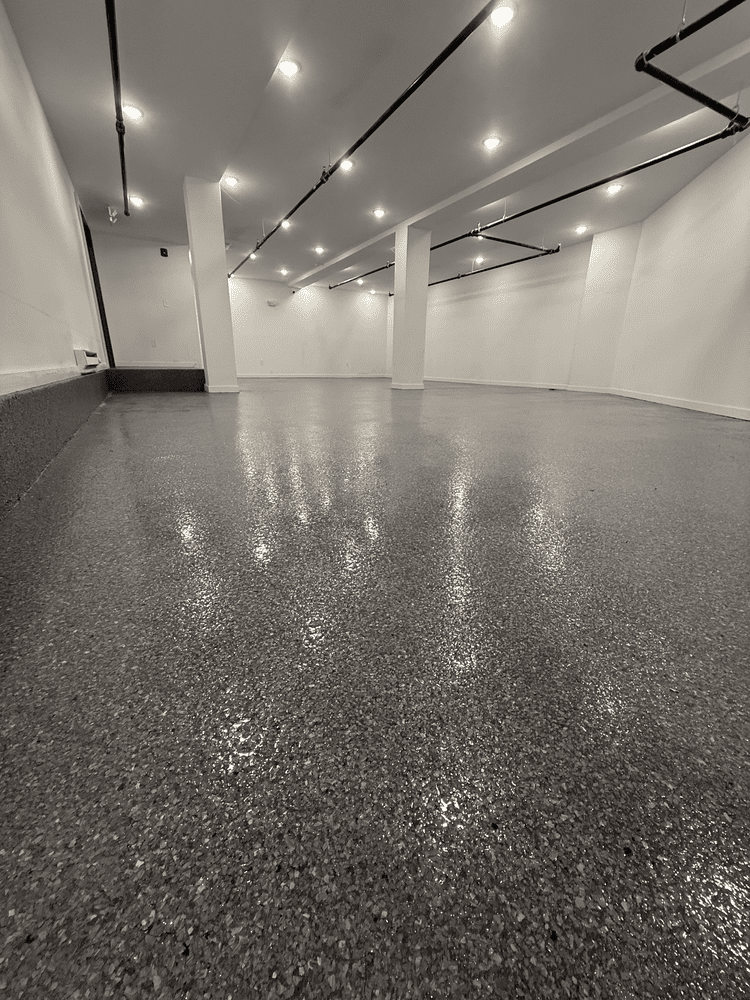 Commercial Flake Interior