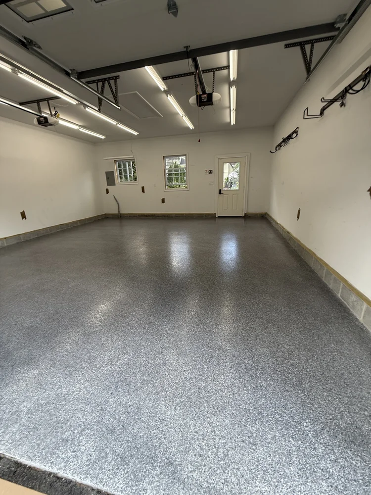 Residential Garage Flake