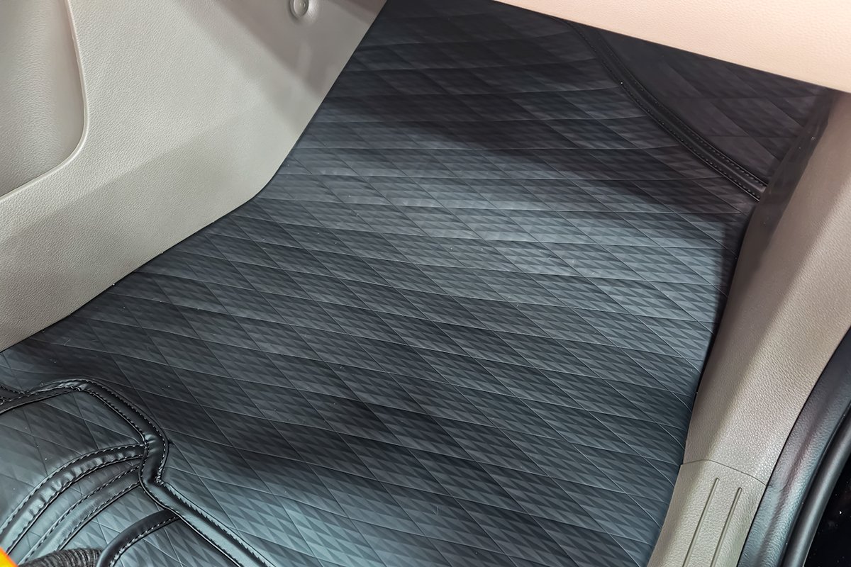 1열 고탄력 엠보싱 바닥