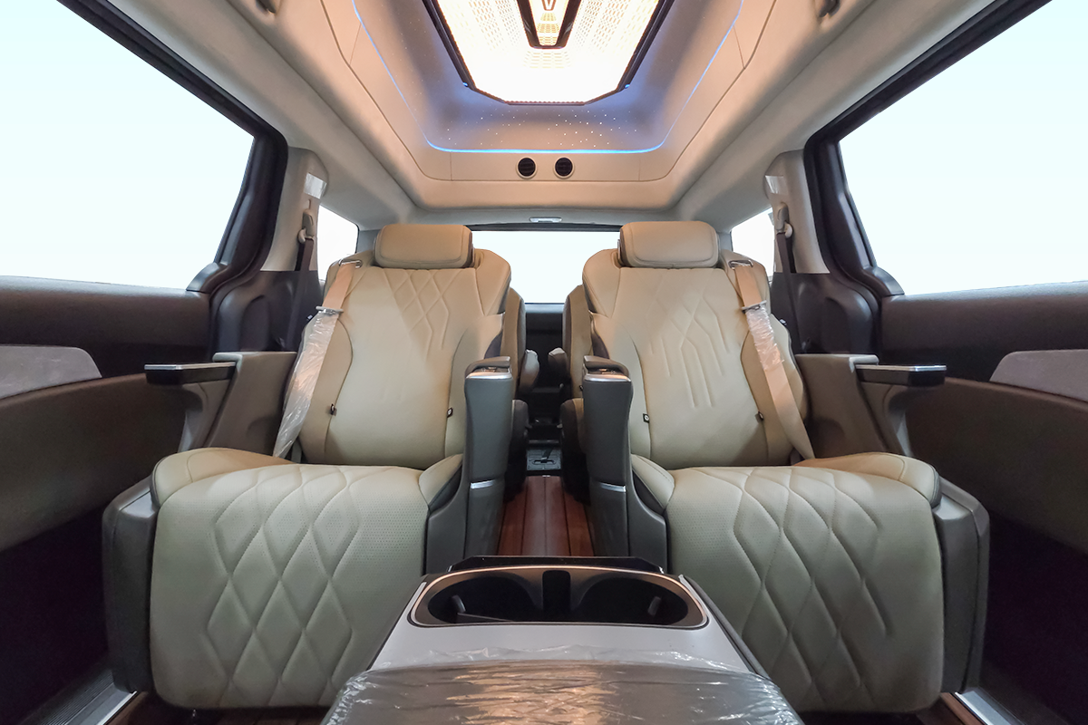 카니발 하이리무진 패키지