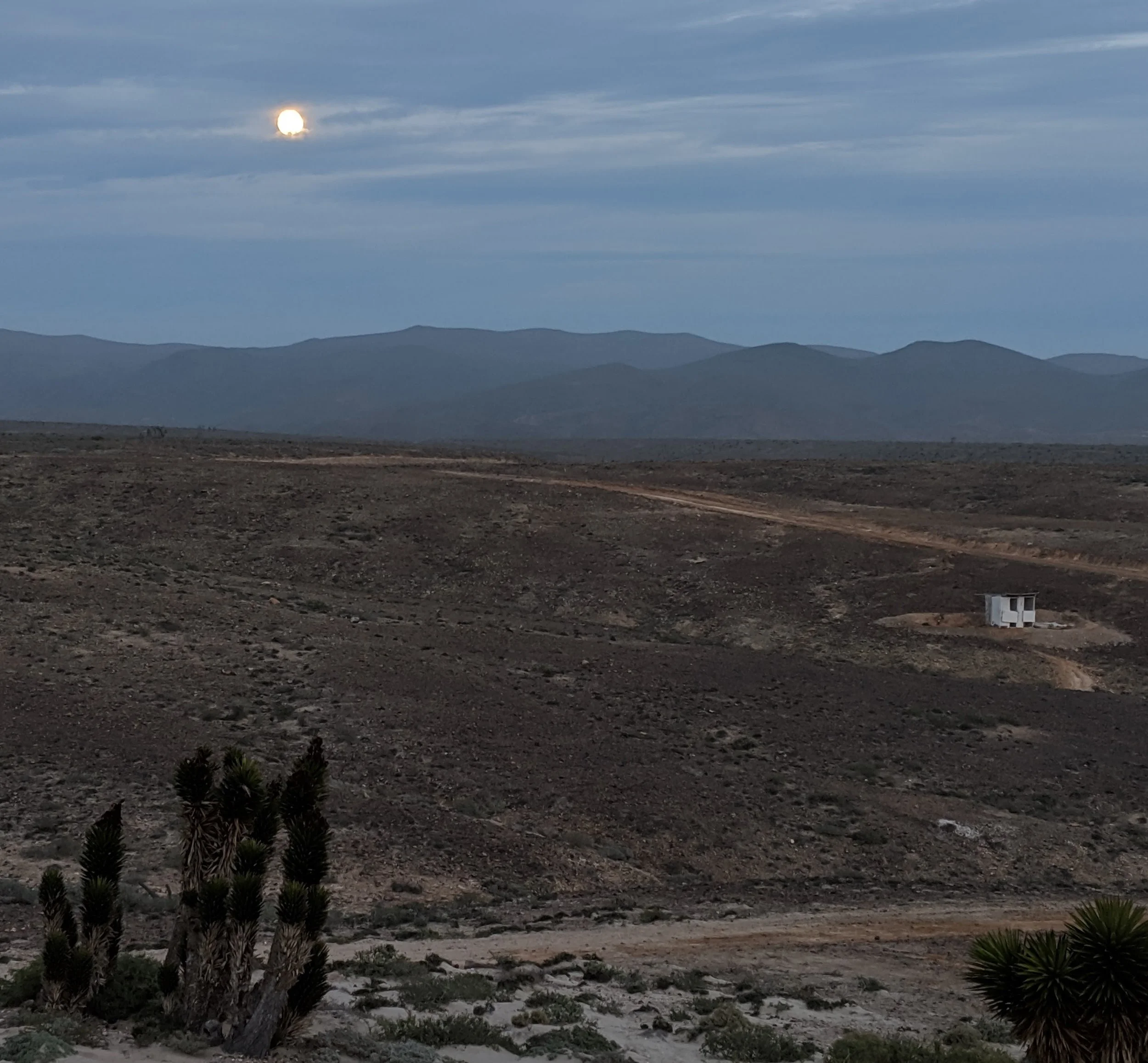 moonrise over Mexico