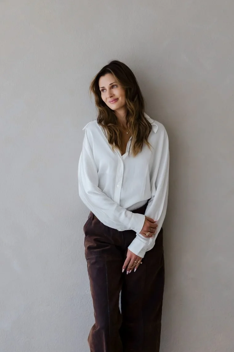Kristin Robert, MA, therapist for life transitions in Westlake Village