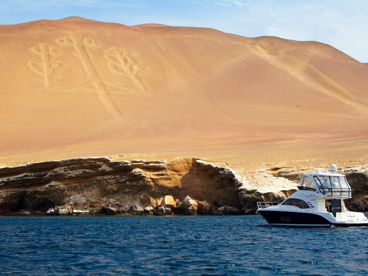 2-Day Premium Nazca Lines & Paracas Tour from Lima