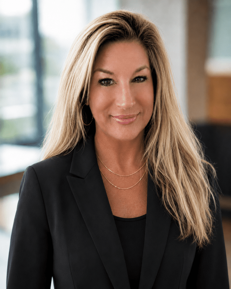 Jennifer Adams, clinical hypnotherapist in Orlando, FL