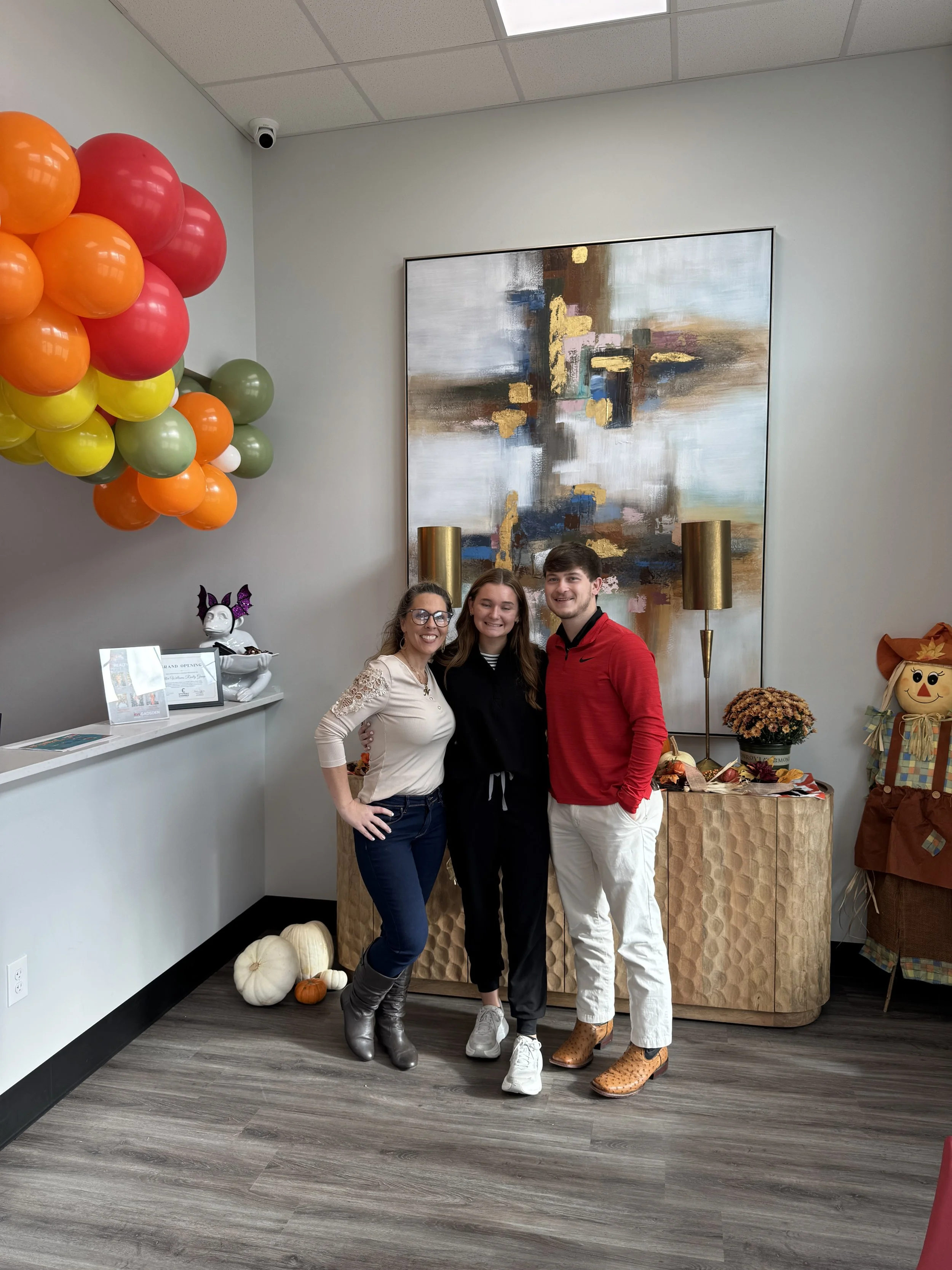 Nicole Kelley Real Estate – Ohatchee and Gadsden, AL – First-time homebuyers, a newlywed couple, closing on their first home.