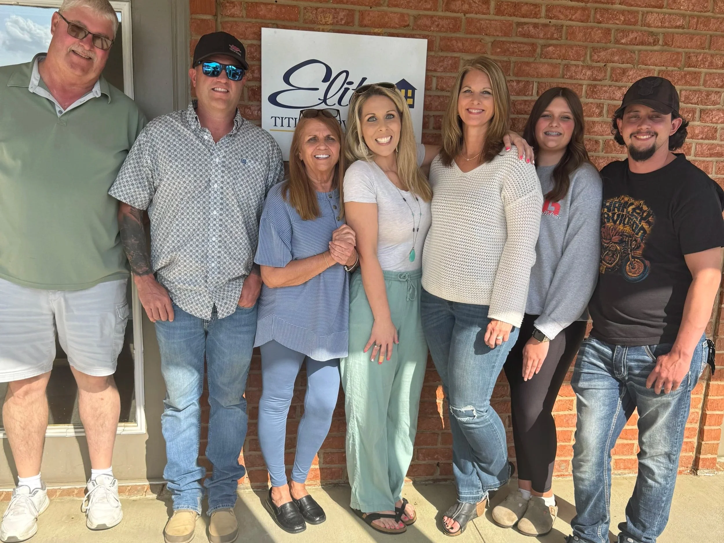 Nicole Kelley Real Estate – Gadsden, AL – Represented both buyer and seller at a family closing.