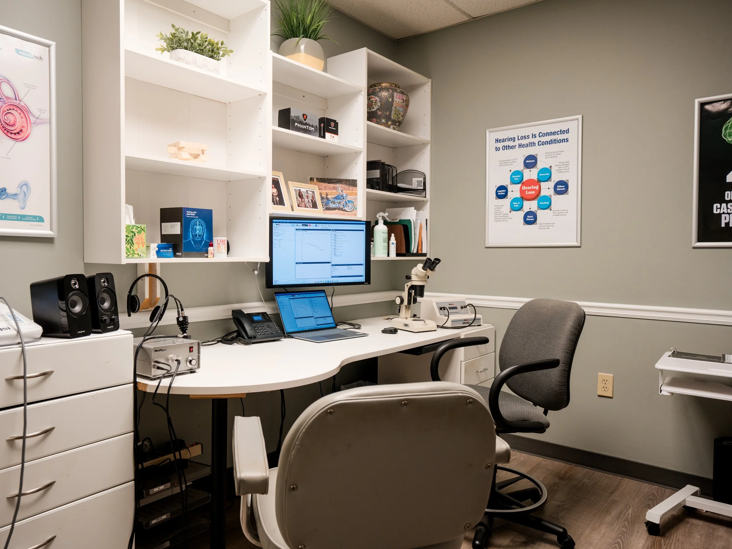 Hearing evaluation room