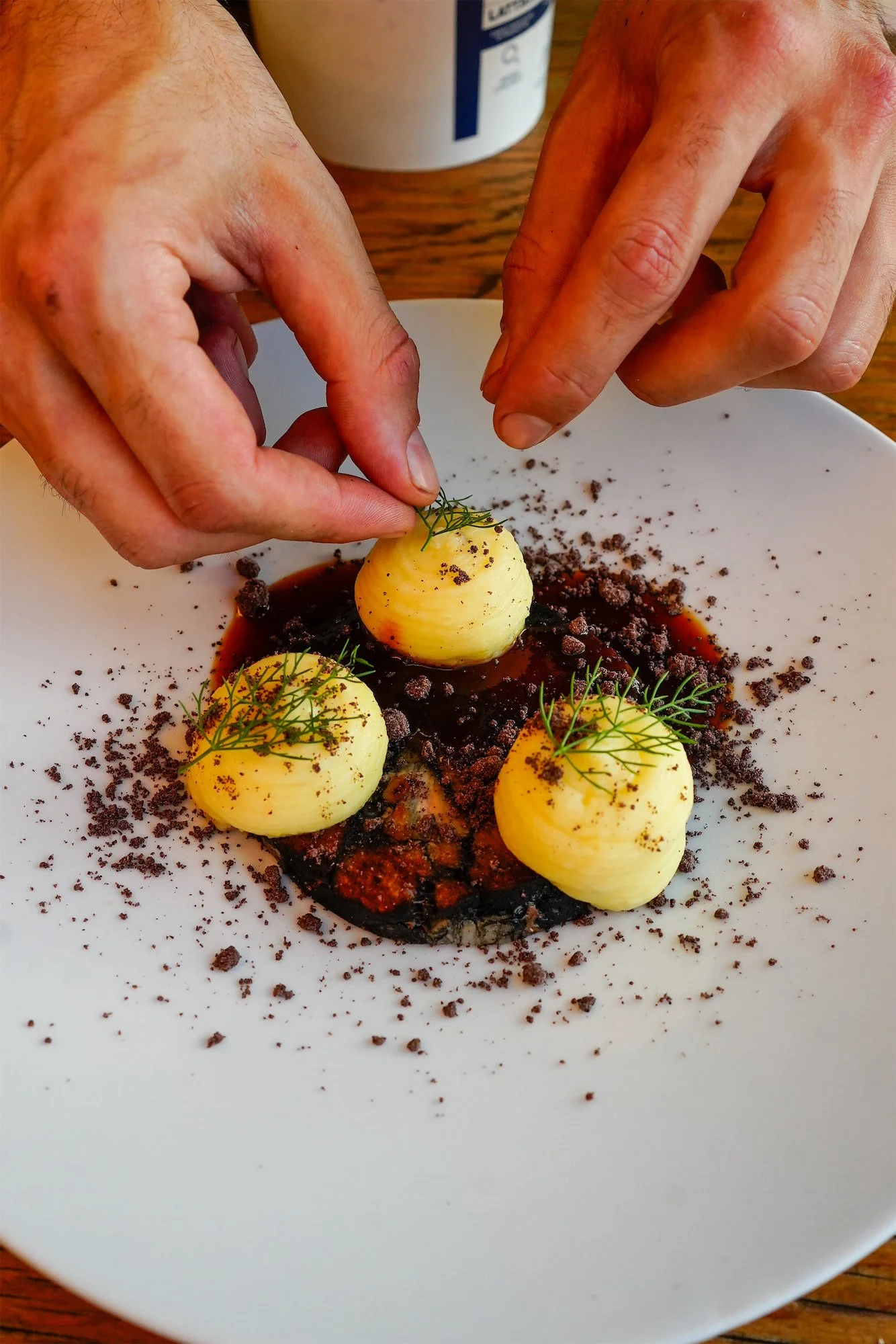 Sfere di pasta con polvere - cucina d'autore StraFichi