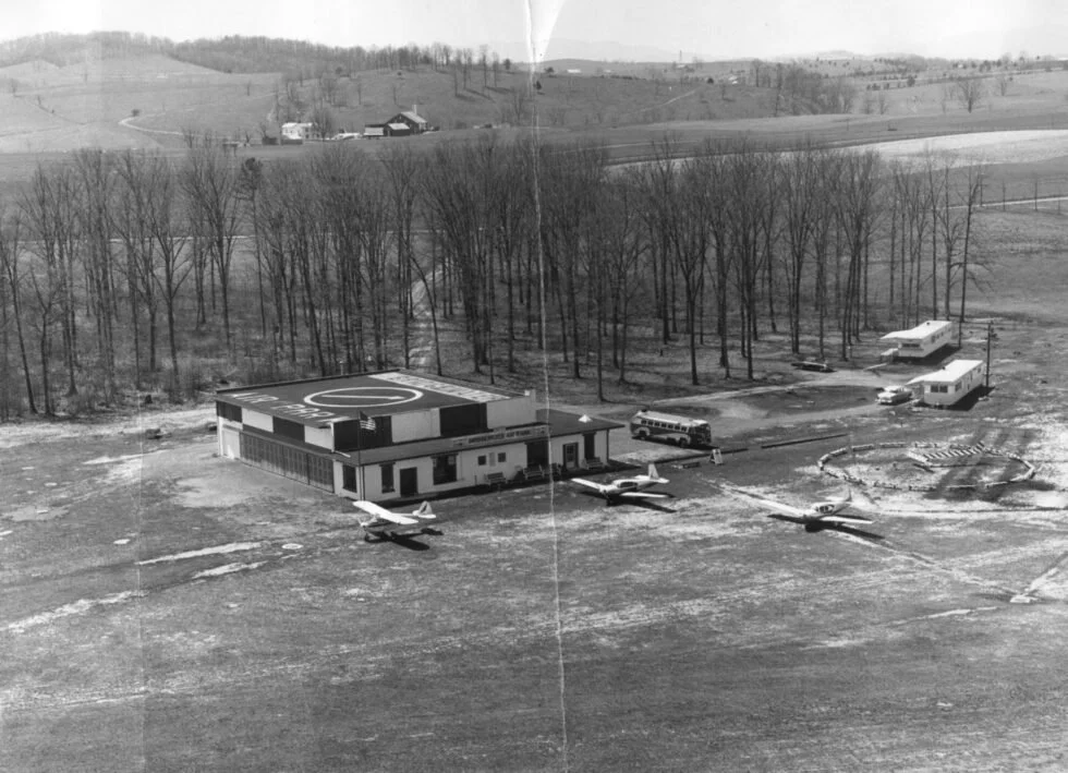 Dynamic Aviation history photo, 1974: KVBW Purchased