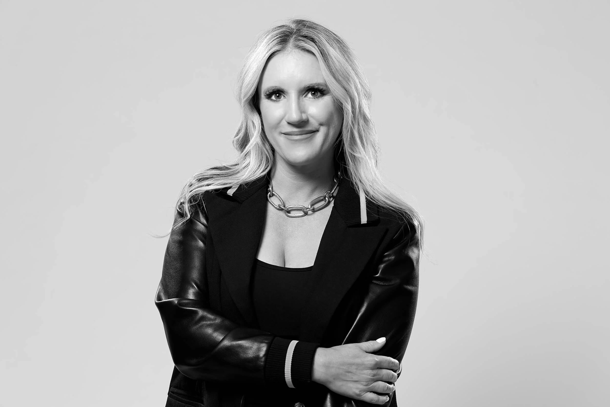 Lindsay DeAlba Black and White