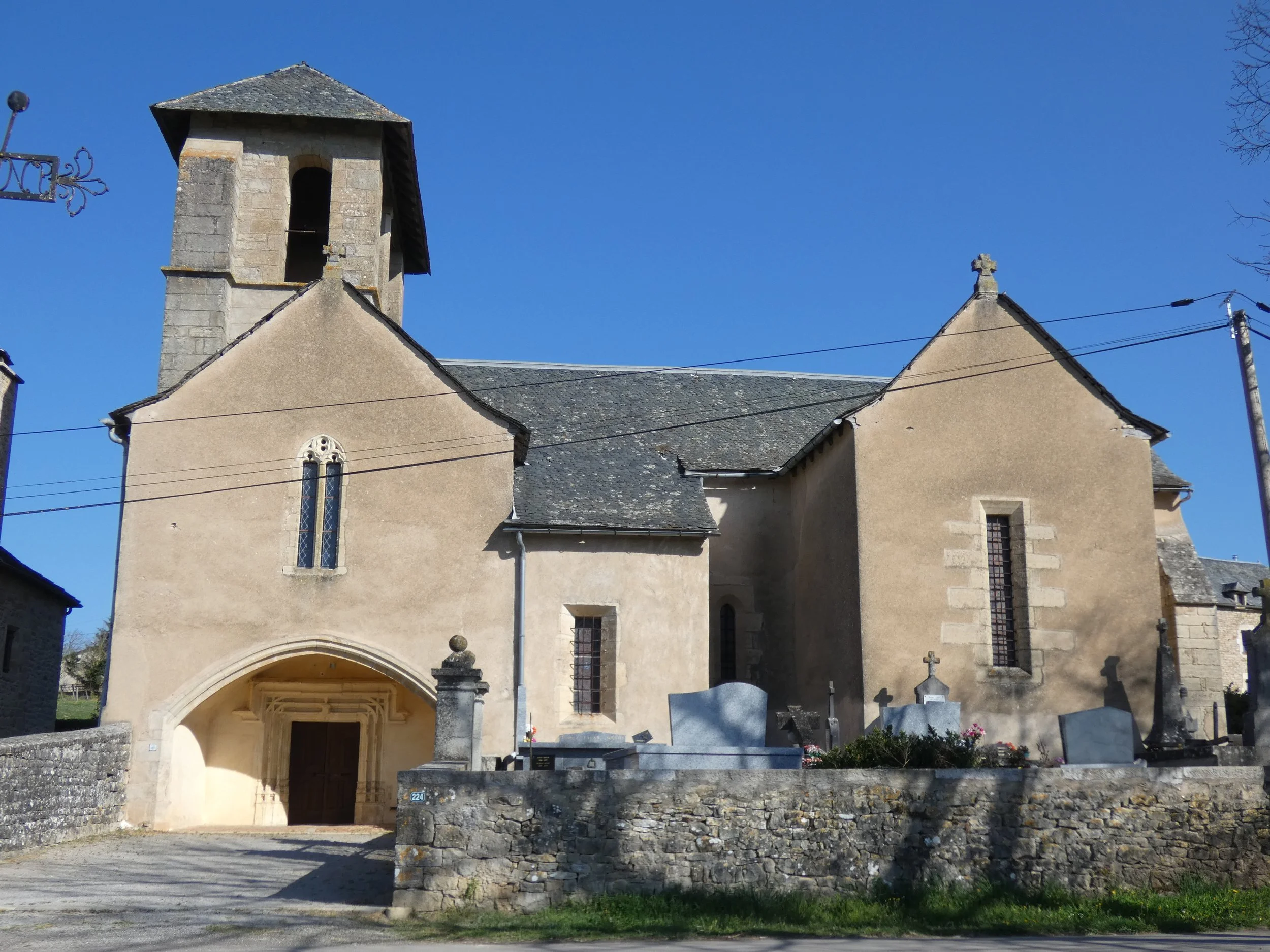 Église Saint-Maurice d’Anglars
