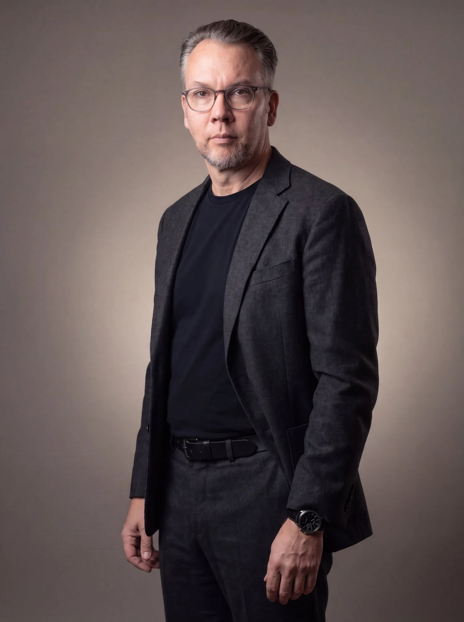 Mike Bell, signature studio portrait