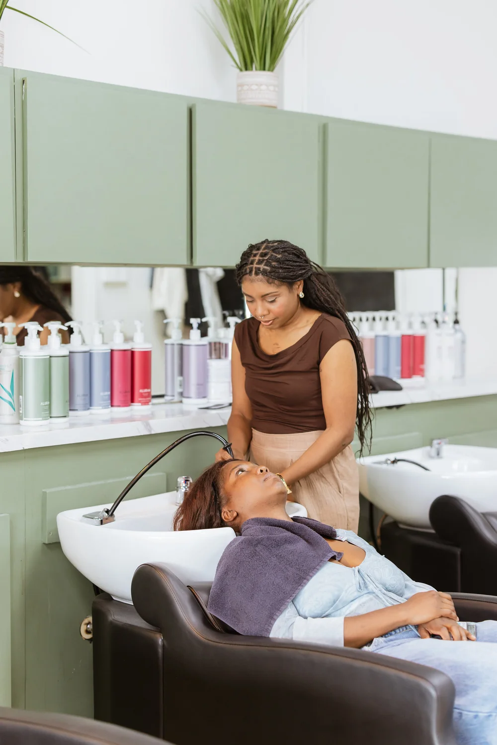 Shampoo stations and Aluram product wall