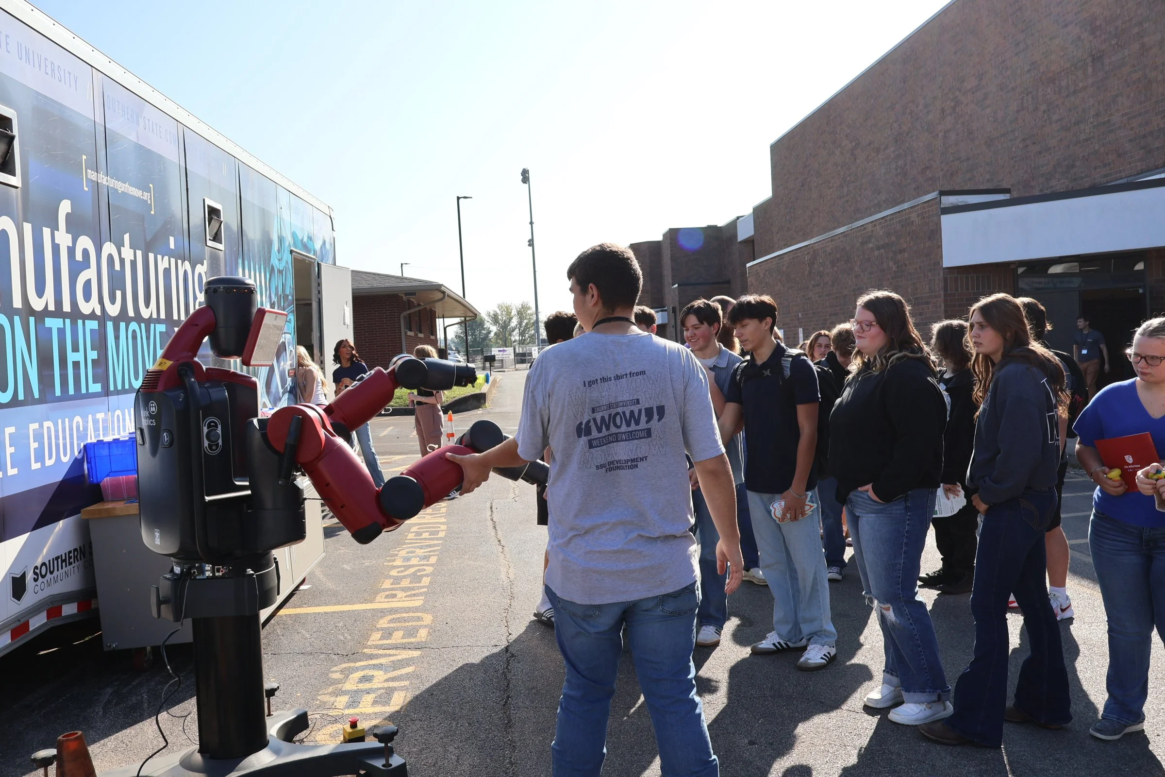Students Excited by Tech