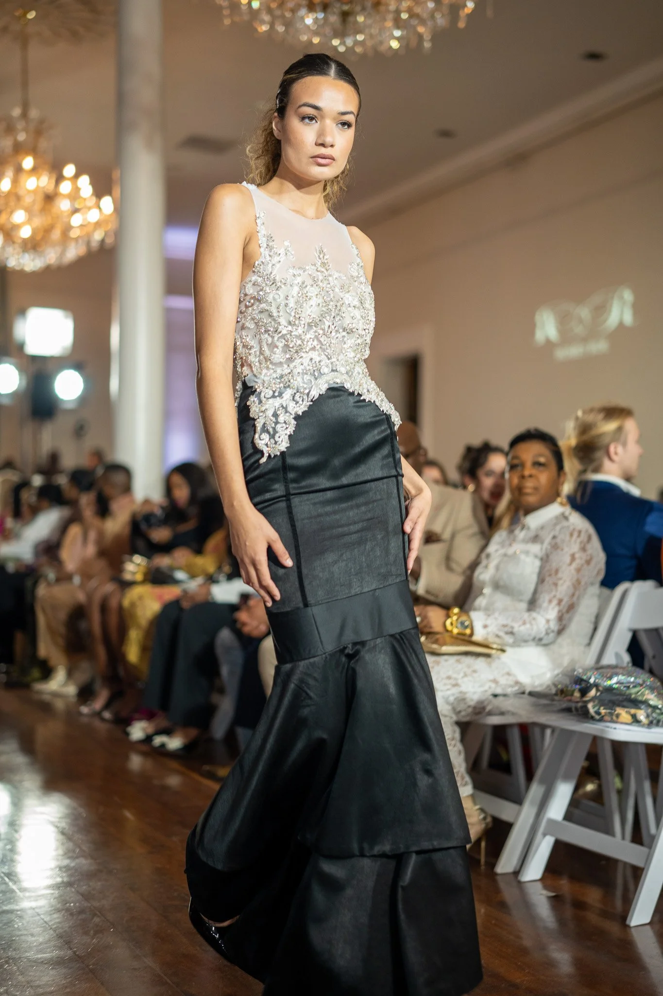 Look 02