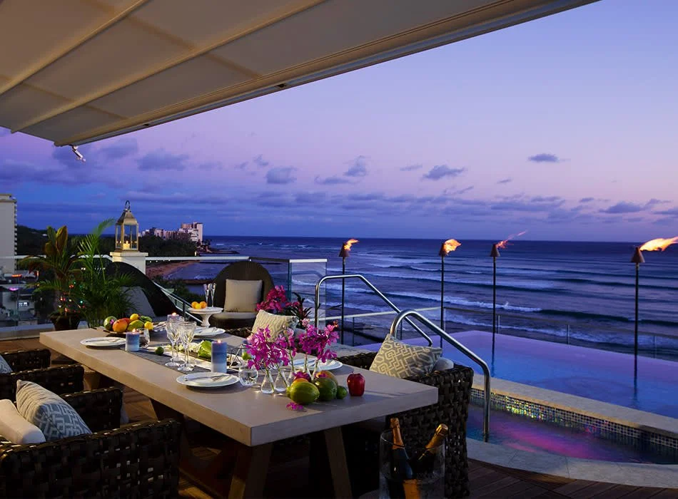 ESPACIO The Jewel of Waikiki rooftop pool and dining setting