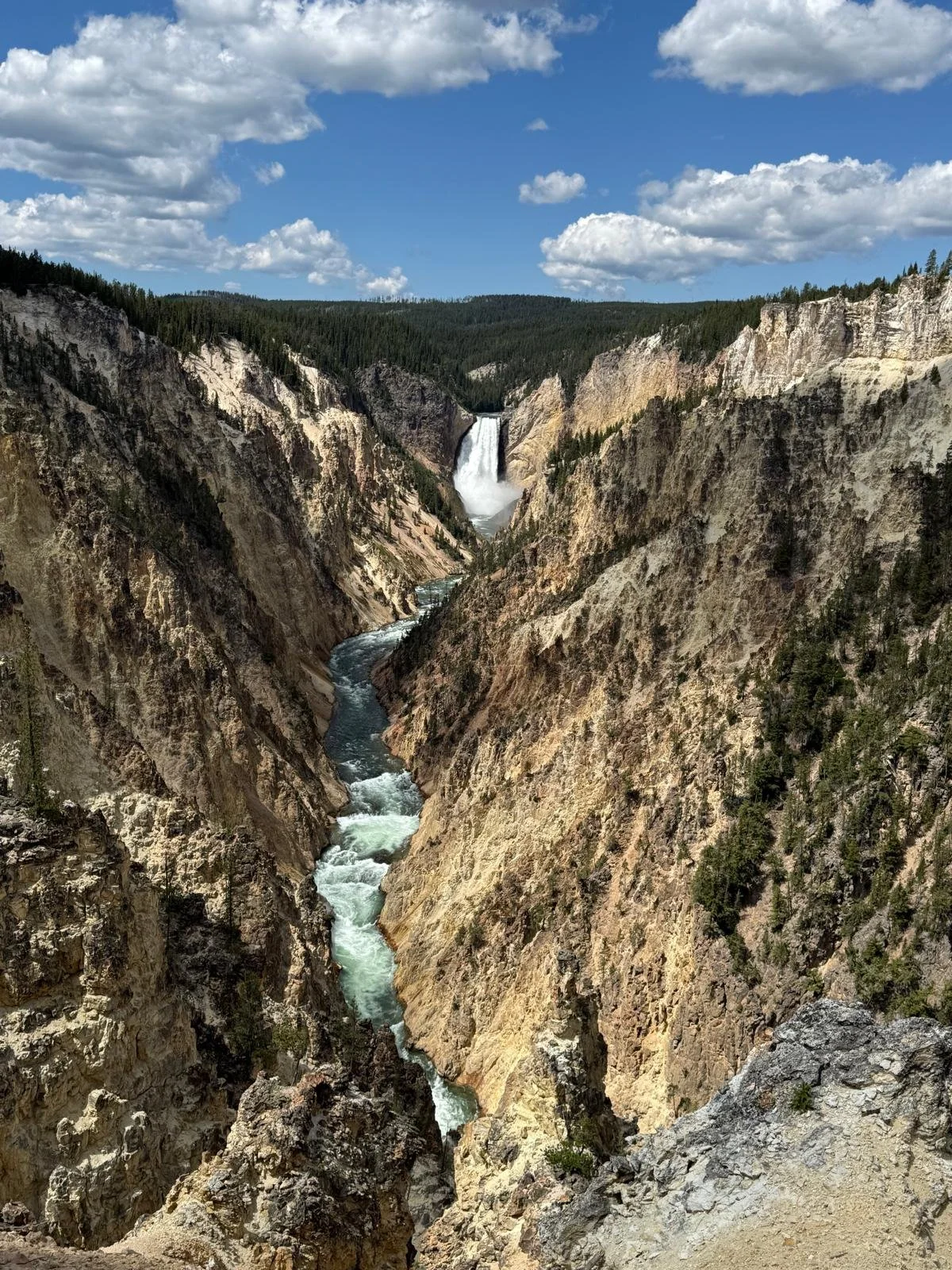 Atmospheric waterfall