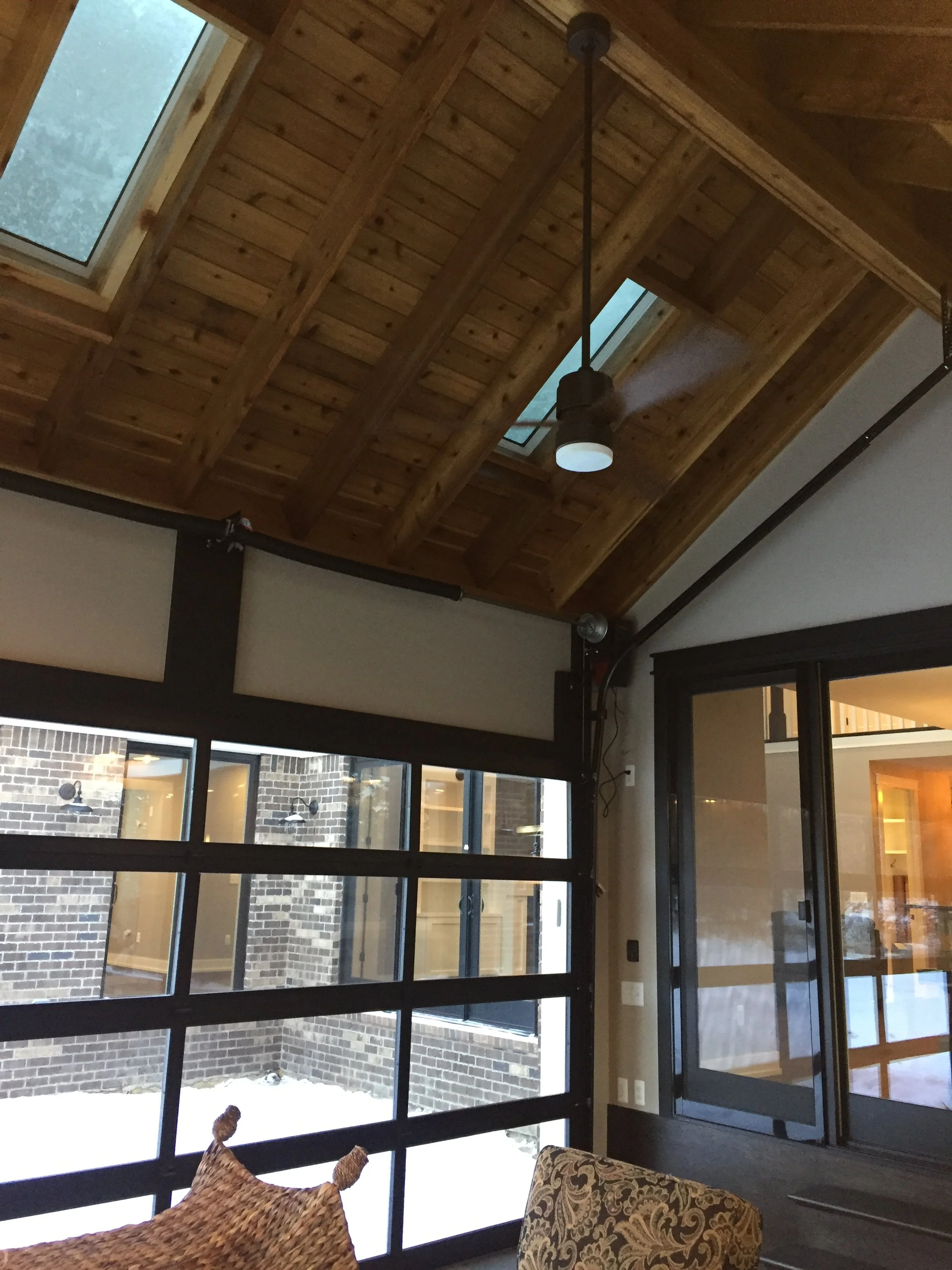 attached sunroom gives an outdoor feel all year round