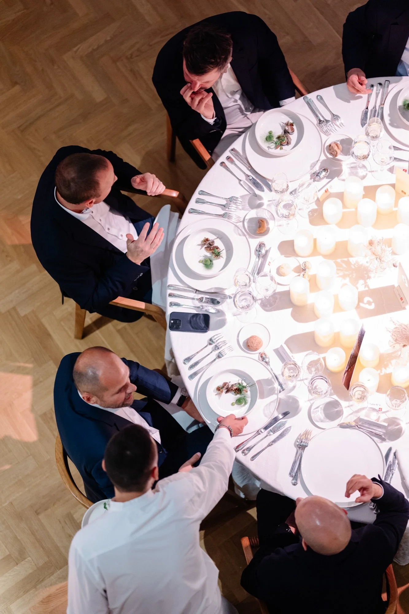 La Caisse d'Epargne, Michelin table service
