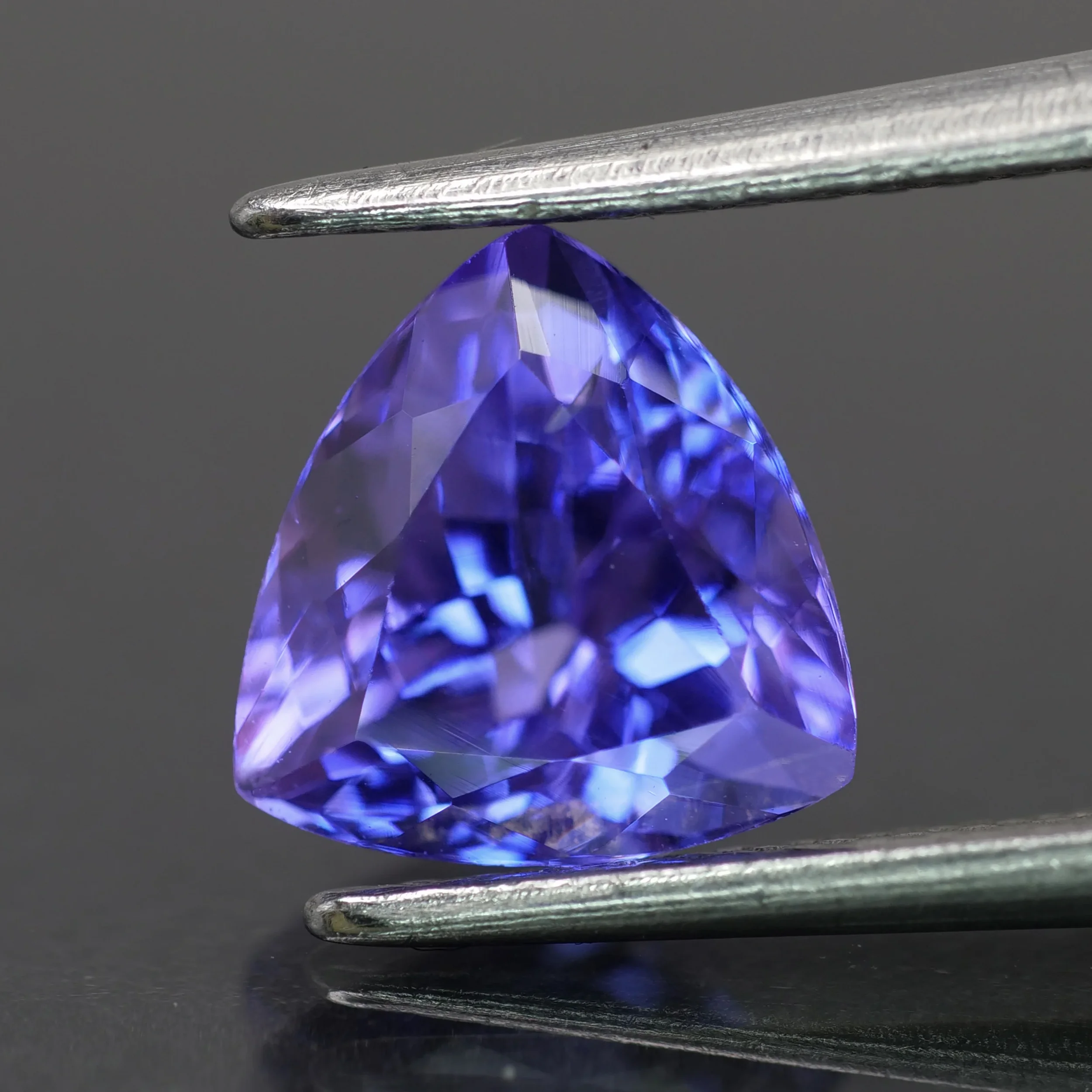 Faceted tanzanite displaying blue and violet colour