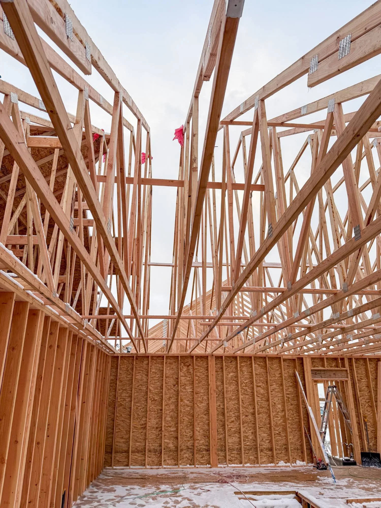 Trusses set on a Smithfield custom home