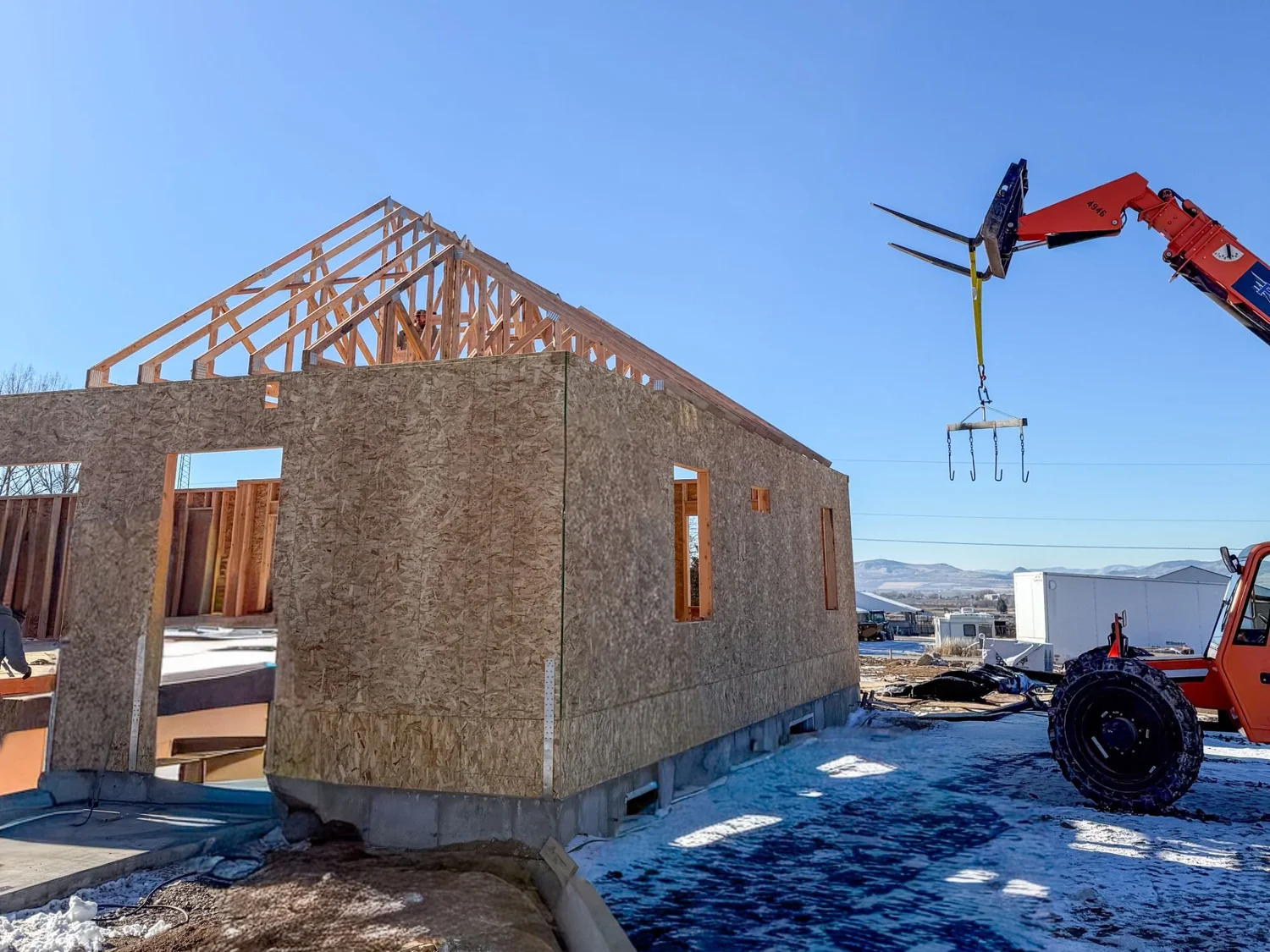 Sheathing and housewrap on a Smithfield build