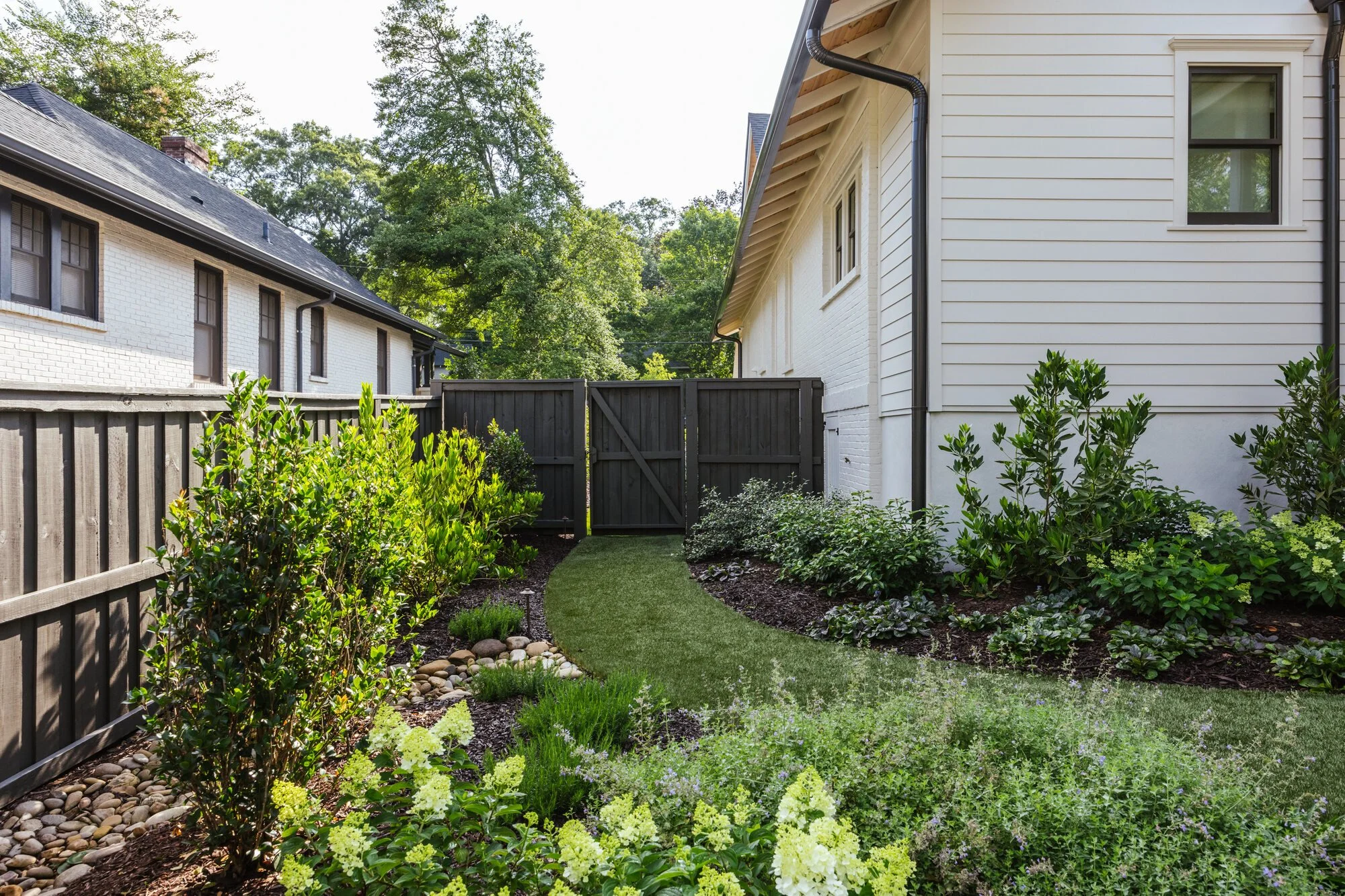 Layered side garden beside the Cherokee residence