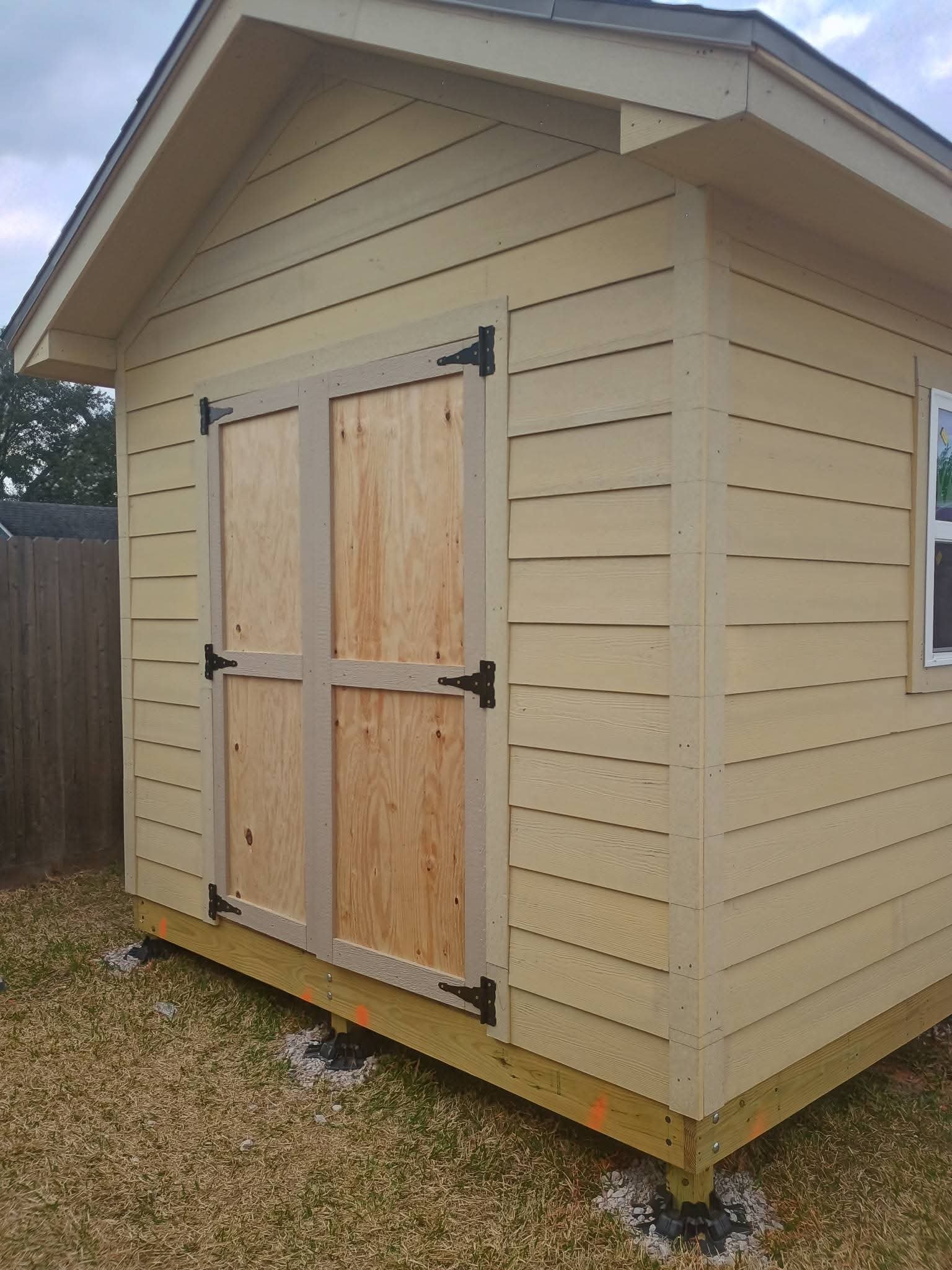 Custom shed build