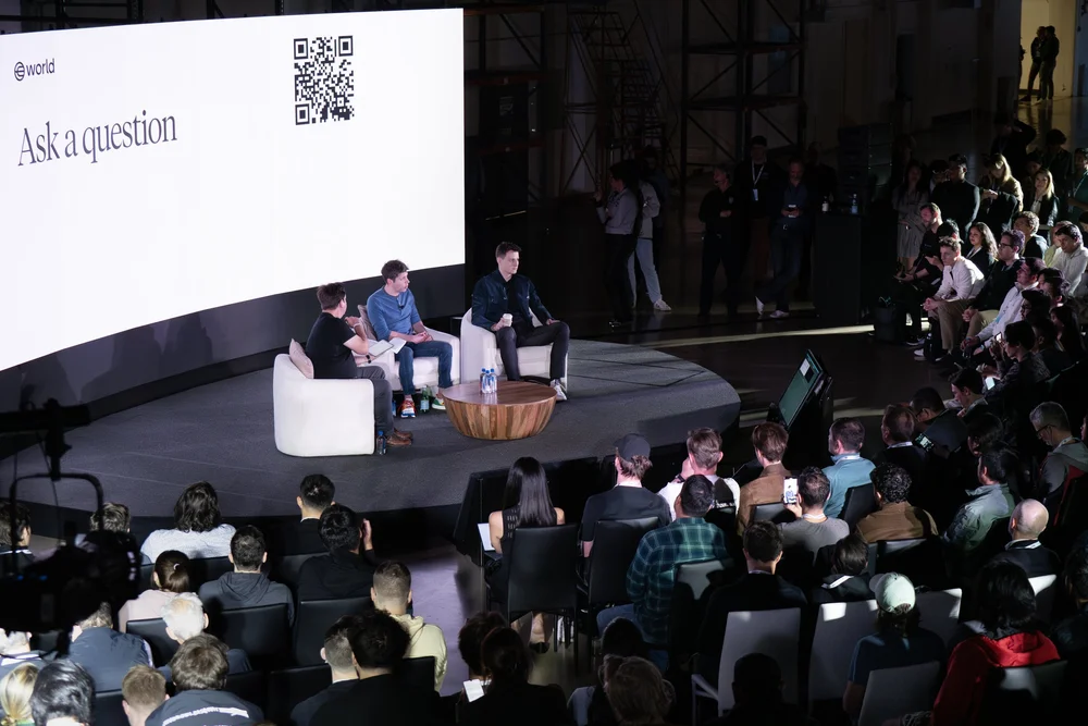 Live keynote broadcast