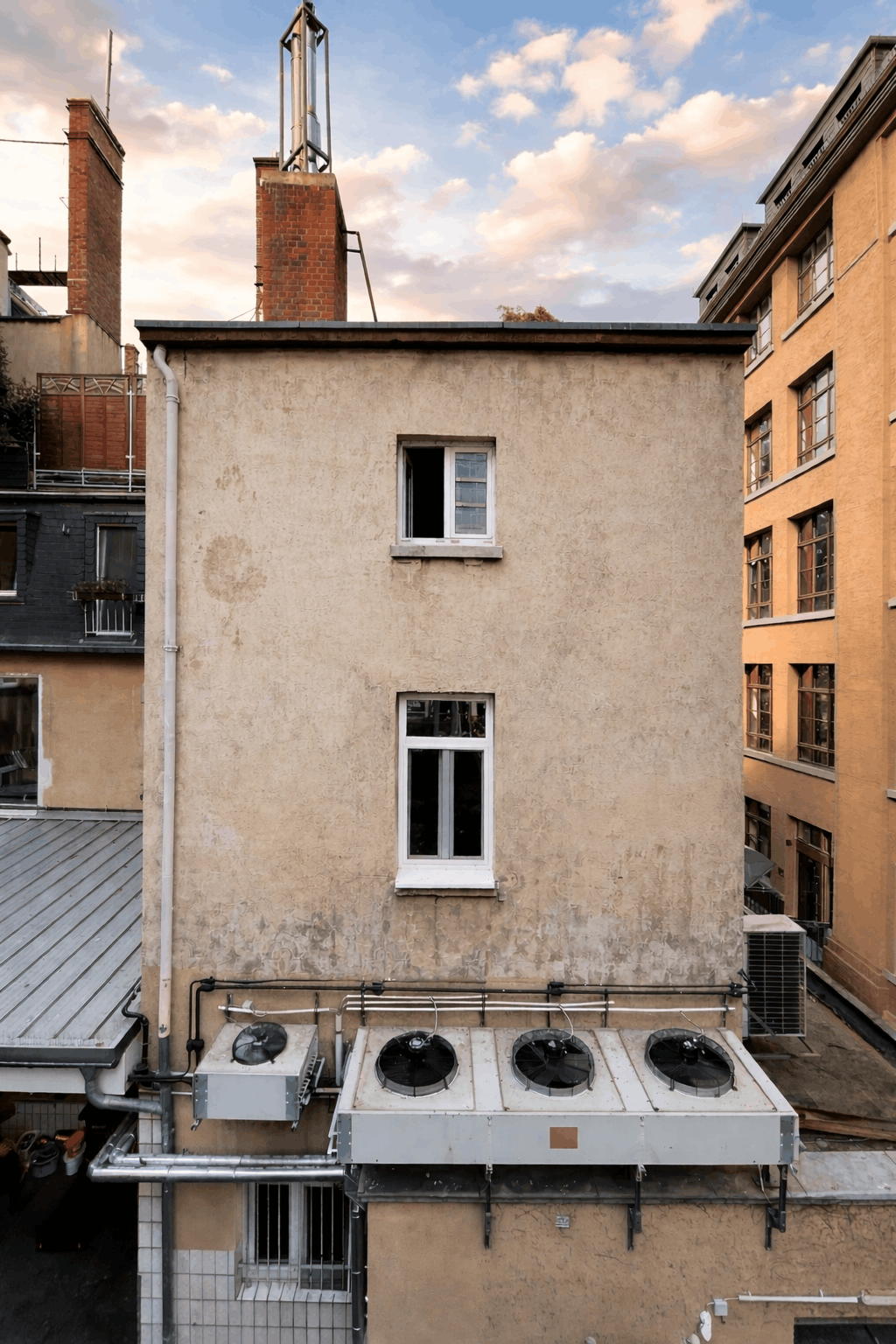 Vorher: Fassade vor der Wandgestaltung