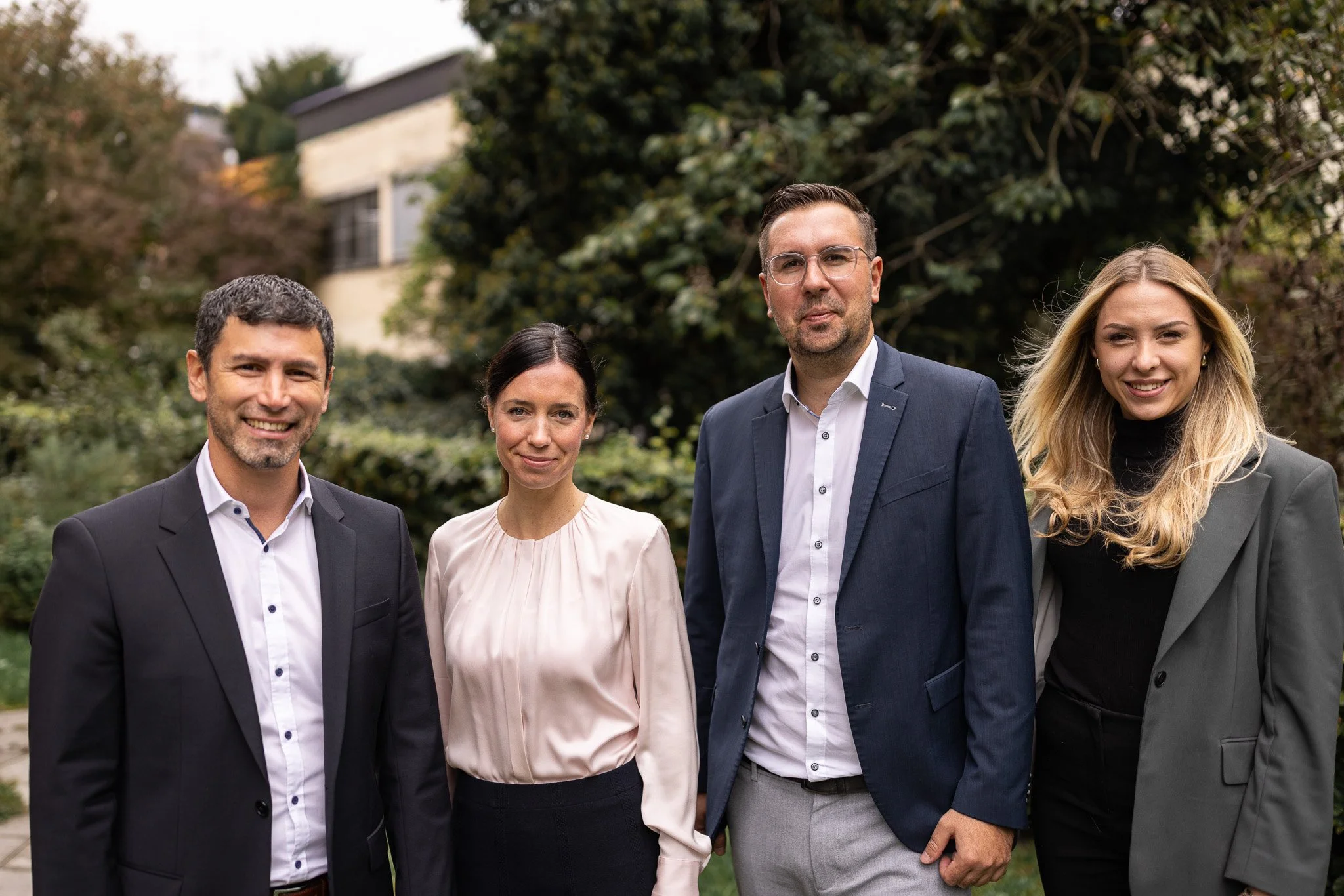 Strenger Qualitätsmakler-Team