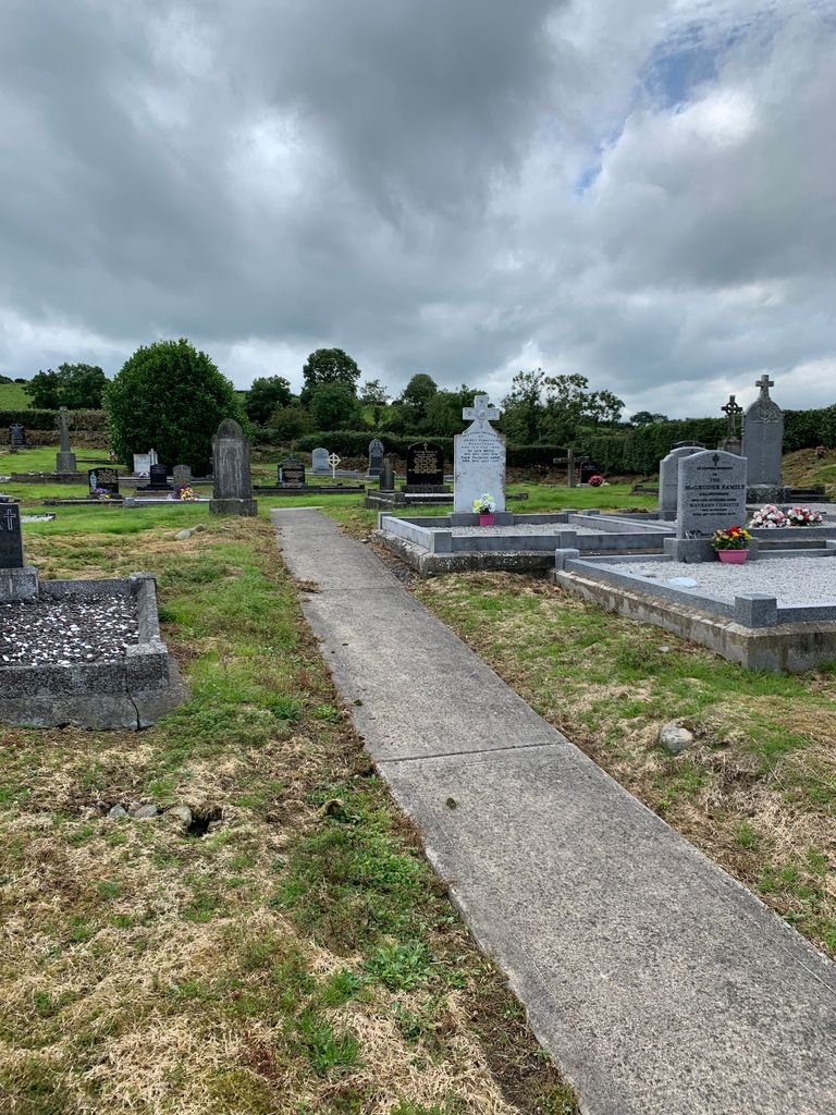 Old Broomfield Cemetery pathway
