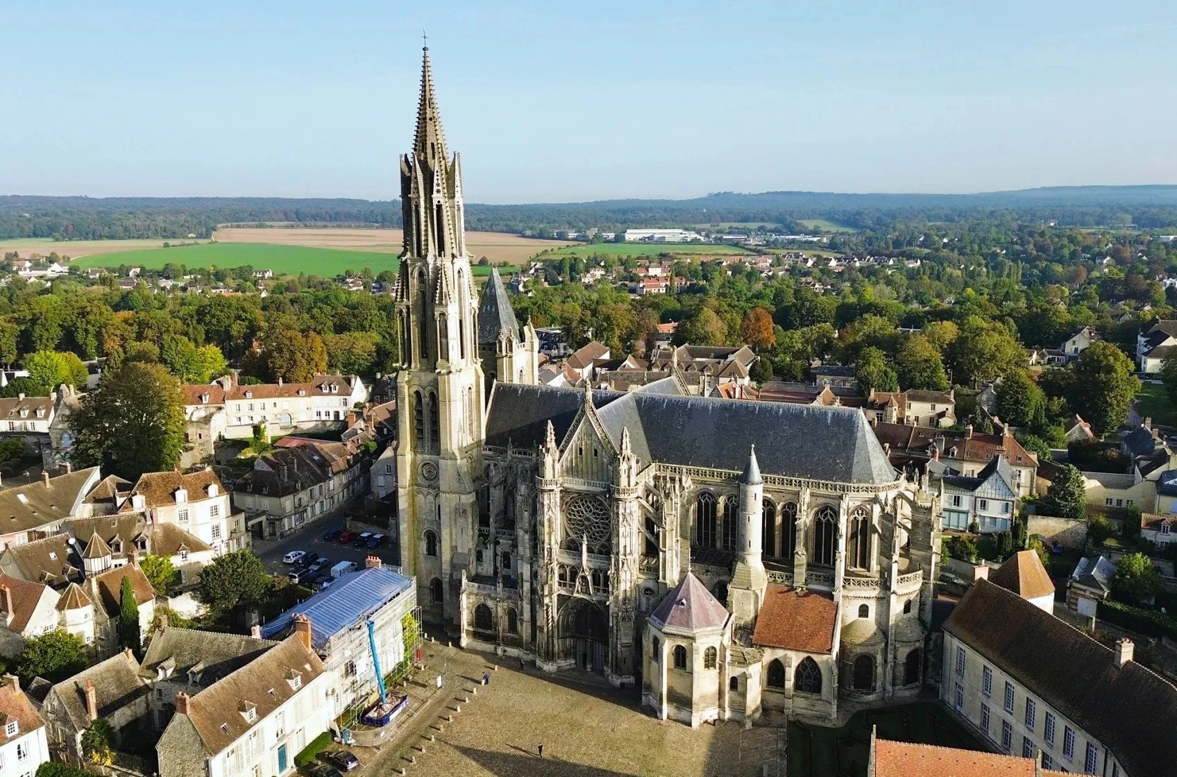 Senlis Cathedral today