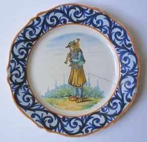 Quimper Plate