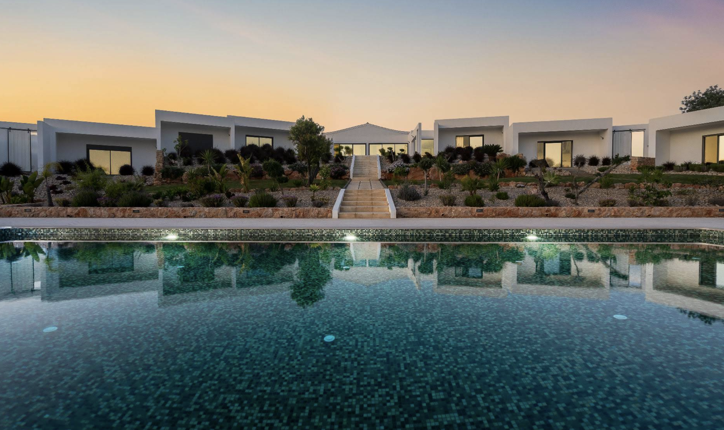 Villa Majestosa and its gardens above the pool, Loulé