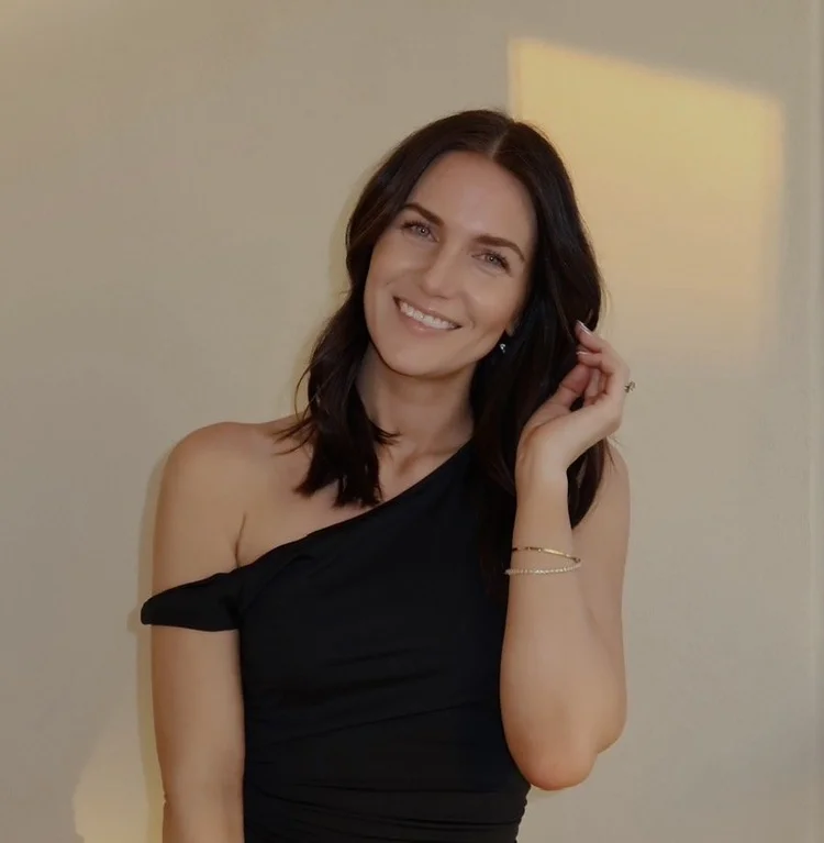 Carolyn McTavish