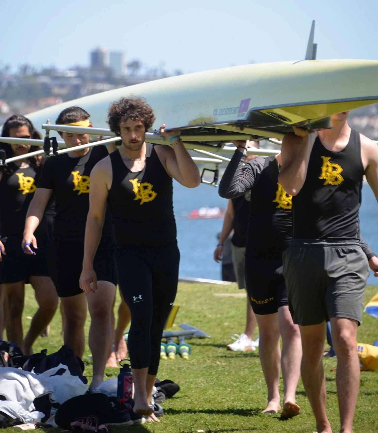Beach Crew returning with their boat.