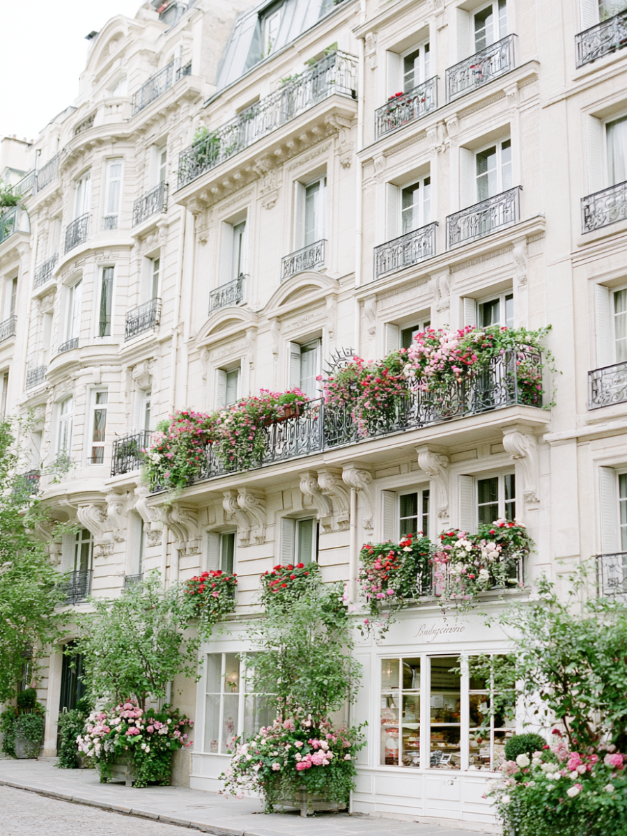 Paris natural wine bar — Paris honeymoon itinerary by The Itinerary Architect