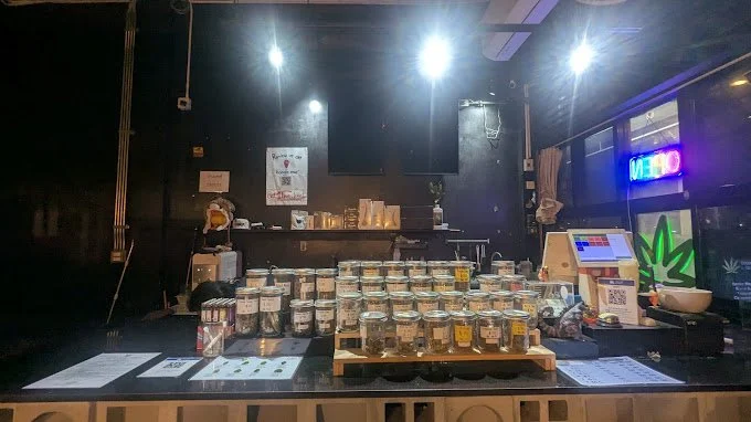 Stonersclub x Qaromashop Kaset Interior 1