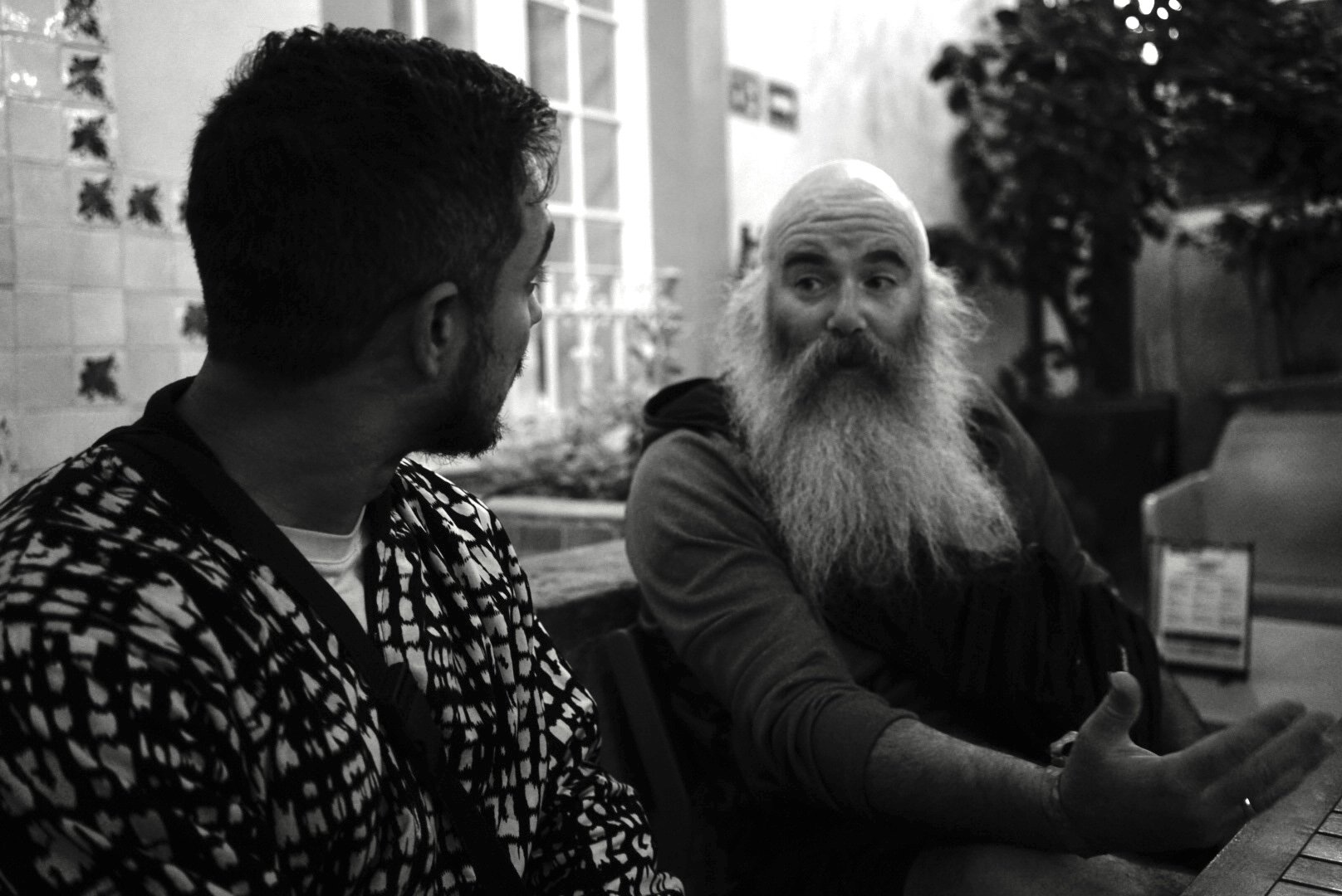 Portrait of a man with a long beard, photograph by Frank Díaz