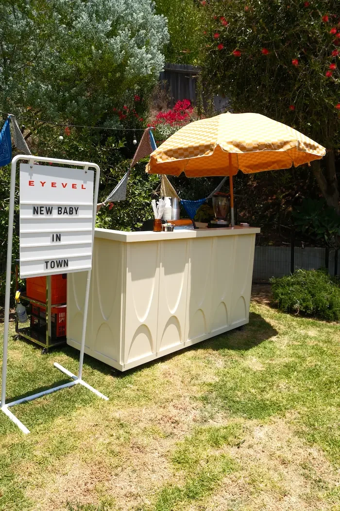Eyevel coffee cart at a private party celebration