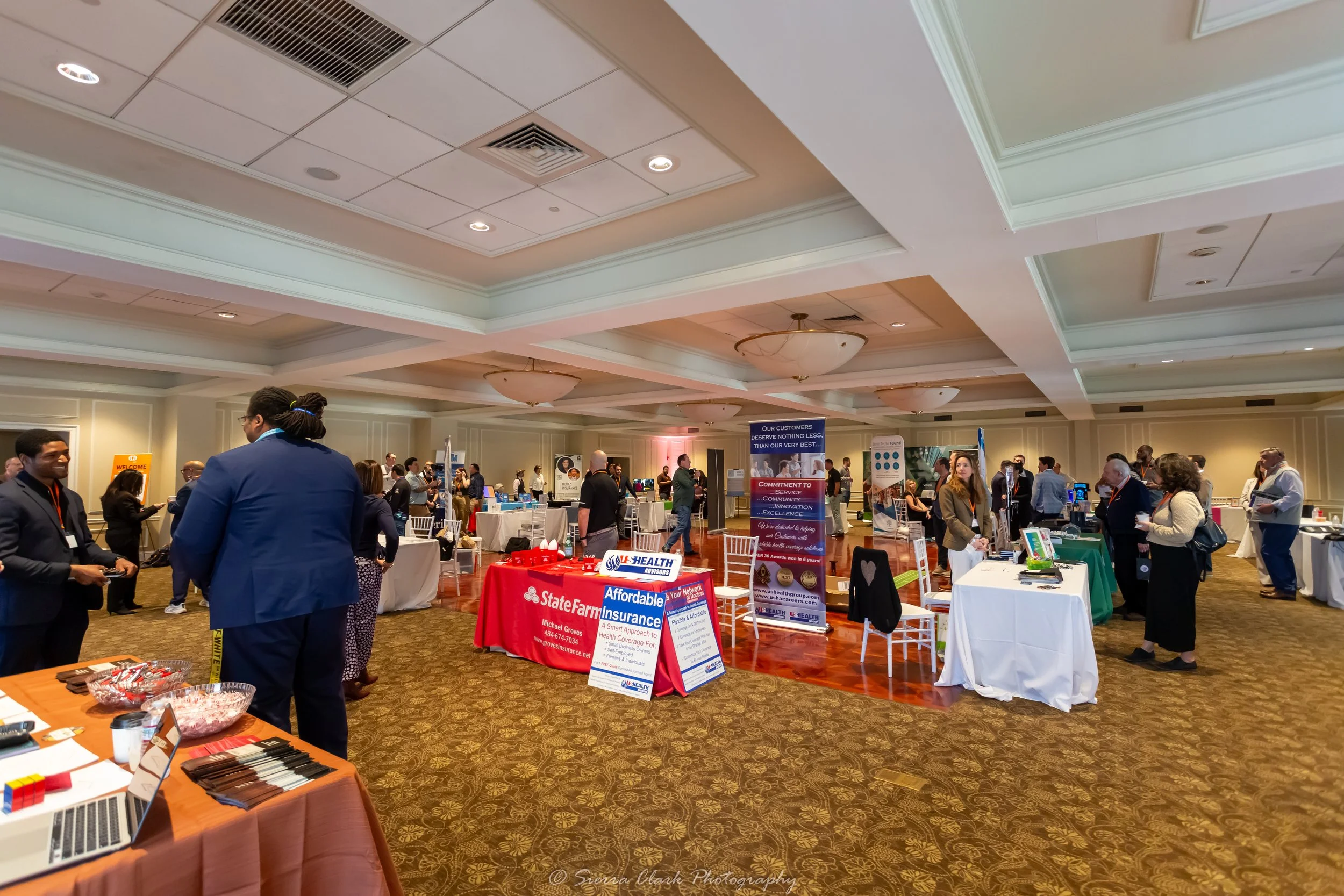 Attendees networking at the B2B Expo Philly