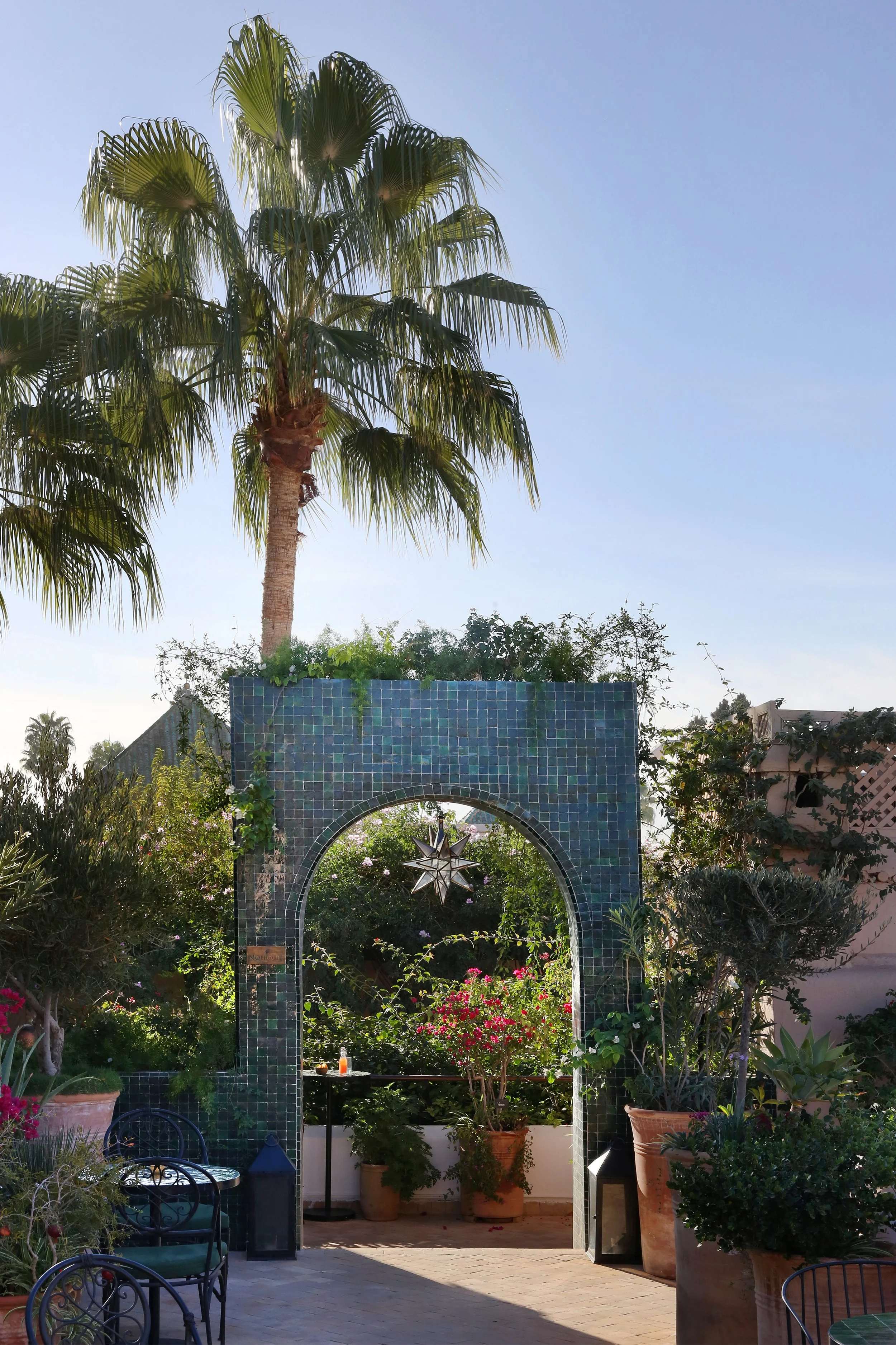 Noujoum rooftop entrance