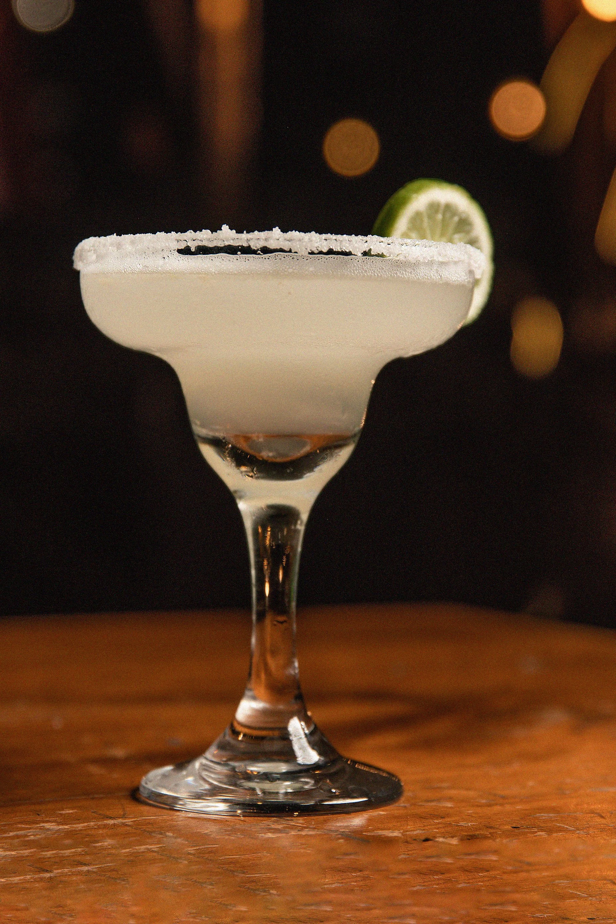 Classic margarita cocktail