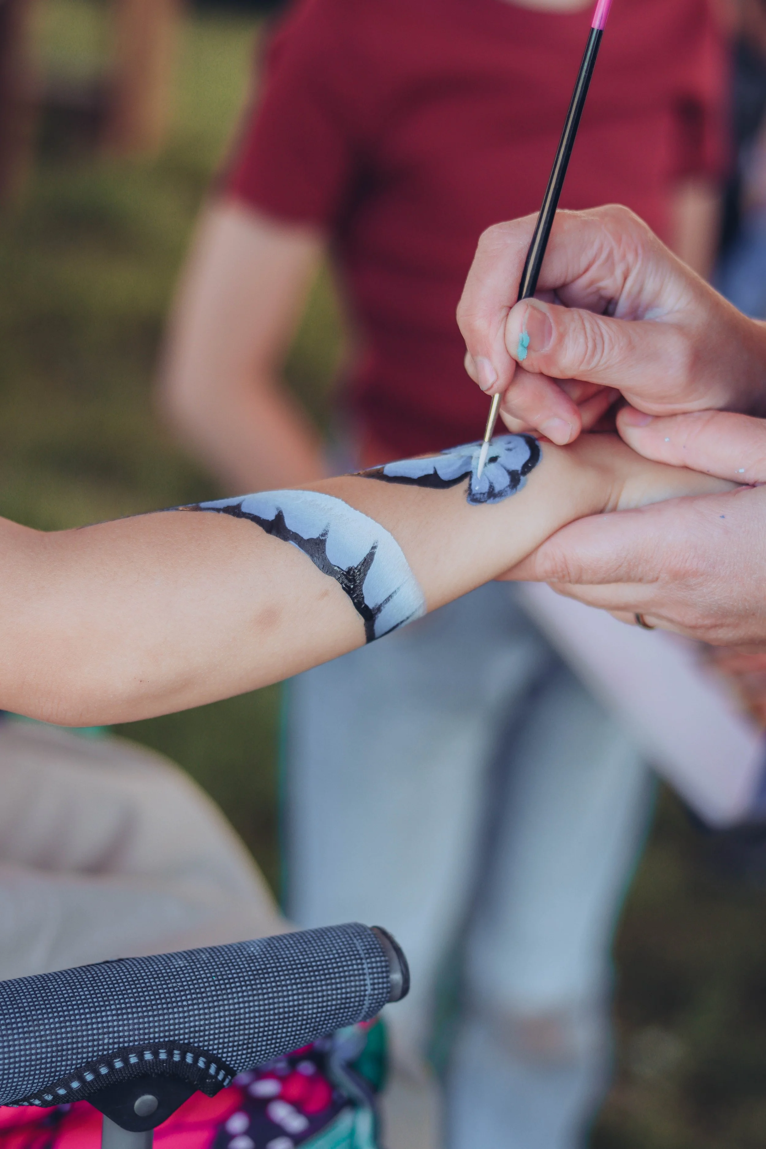 Live music at Oxleaze Barn
