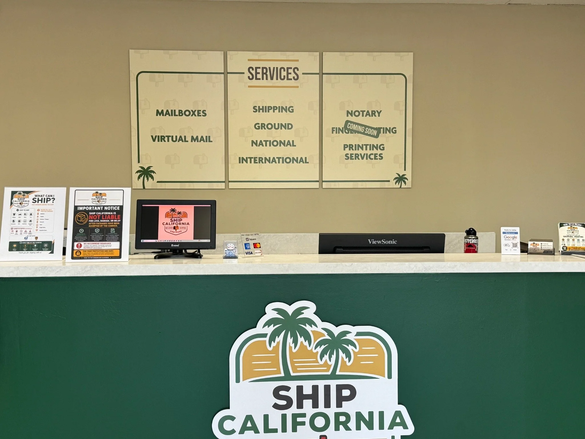 Ship California package drop-off counter in La Palma